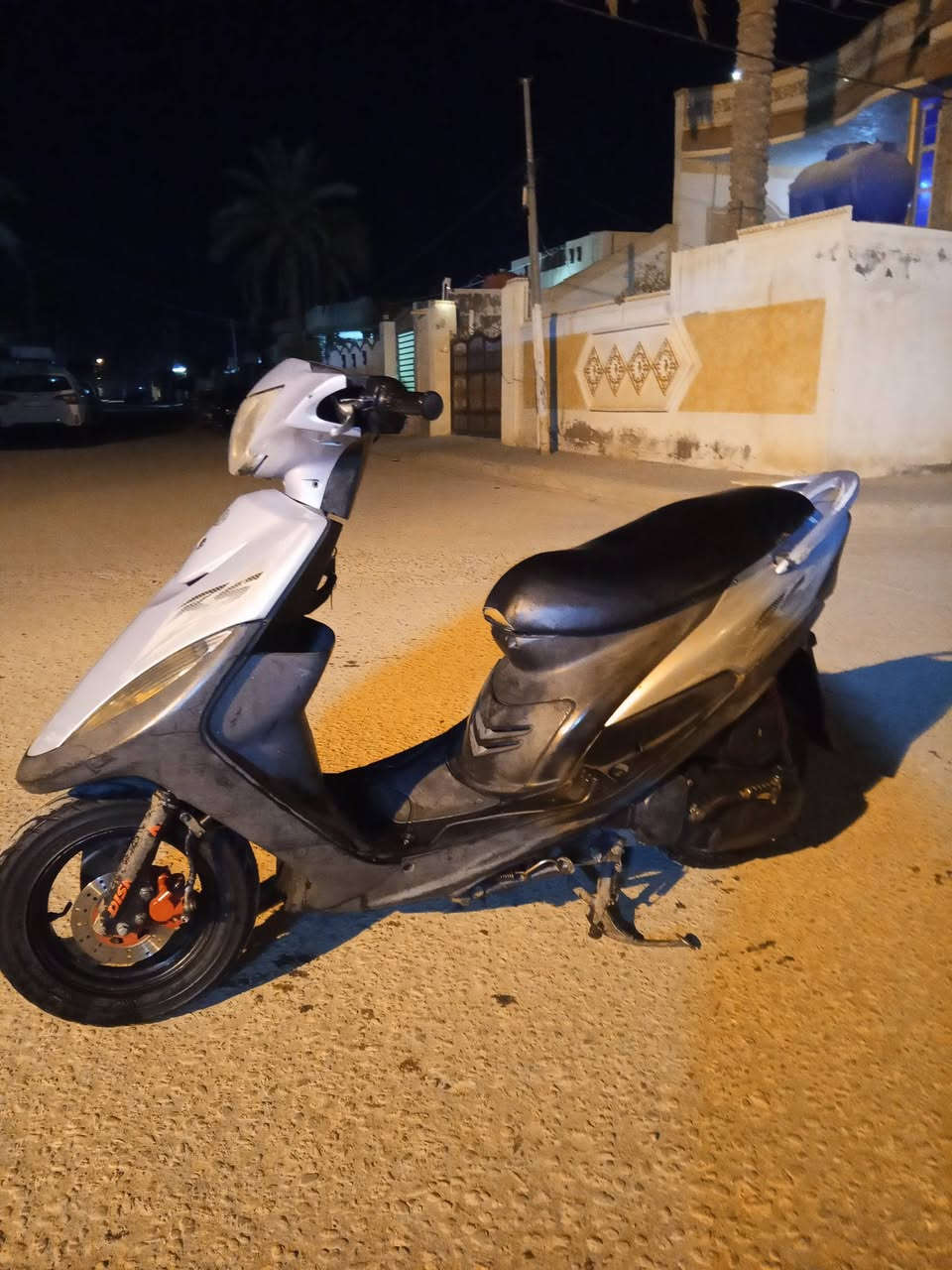 السلام عليكم 
عدله بلاديه للبيع دراجه خير من الله 
مكاني  بابل سكندريه 
واتساب او اتصال ***********
