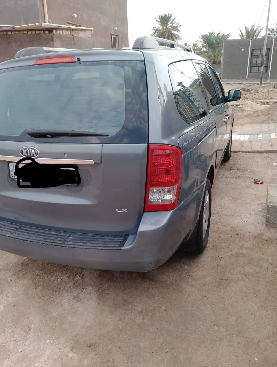 سيدونا موديل 8 رقم بغداد بإسمي رقم أنگليزي سياره جاهزه 8 راكب مراوس فقط 15 أو 16 للتواصل *********** السماوه
