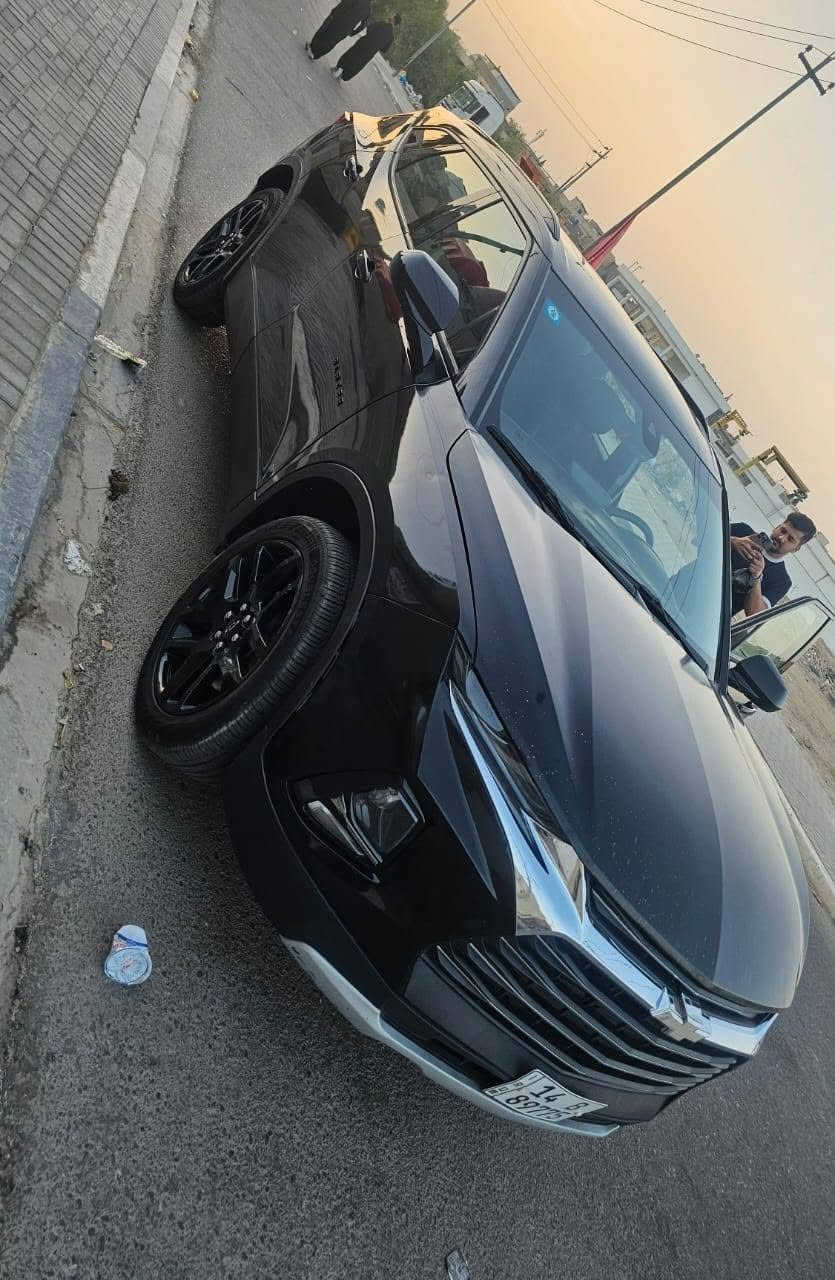 شوفرليت بلايزر ٢٠٢٤ وارد امريكي
لون اسود رقم بصرة تحويل باسم المشتري او وكالة حسب الرغبة 

محرك ٤ سلندر ٢٠٠٠ 

ماشية ٦١ الف كم 

فئة LT 

السيارة فل ماعدا الفتحة 

سيارة نظيفة استعمال موظف يعني ما تعبها 

السيارة للبيع او المراوس رقمي : ***********
