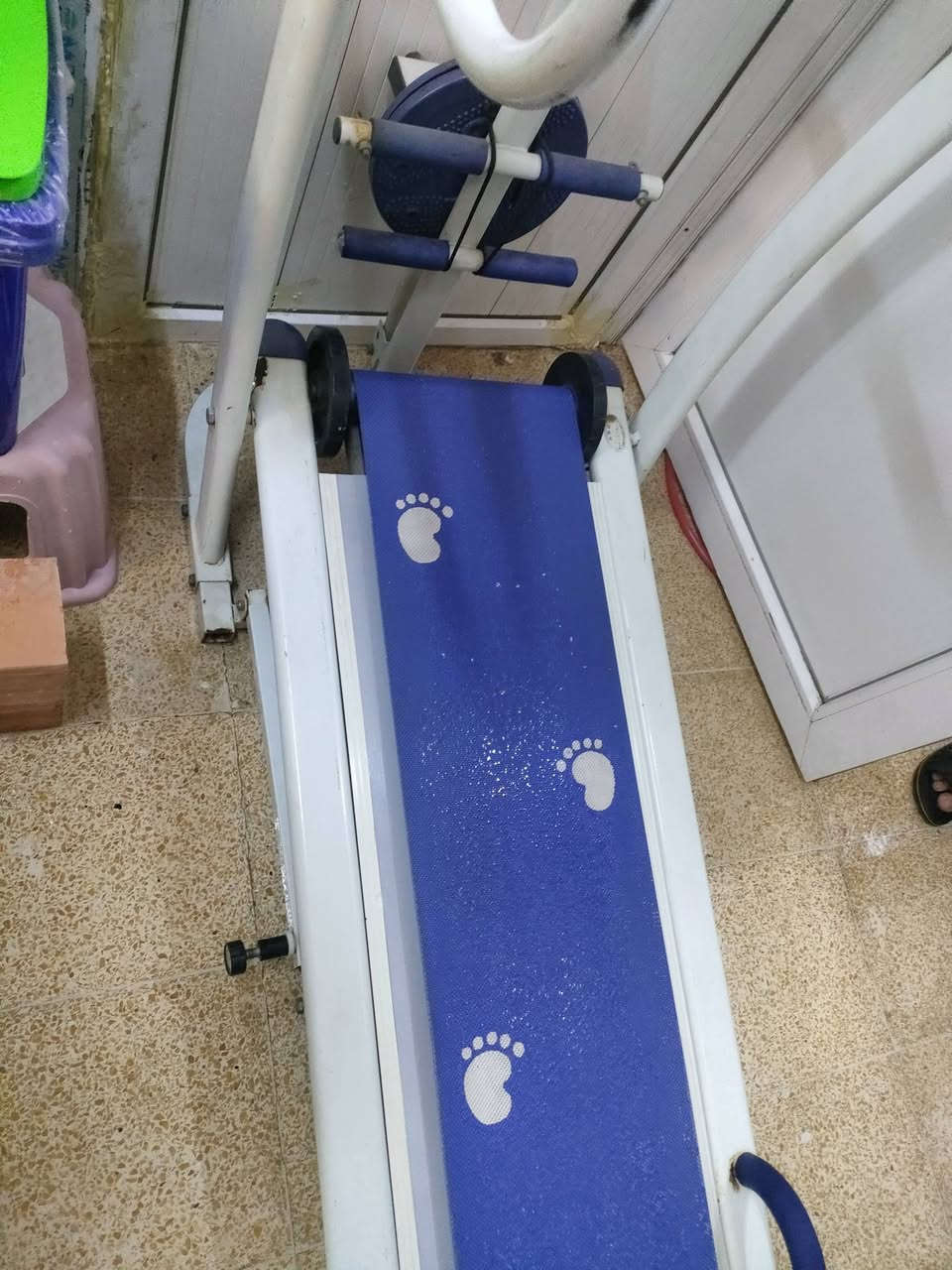 @الجميع جهاز للبيع شغال جري رياضي السعر 75 والنقل على الشاري العنوان حي الميثاق ***********
