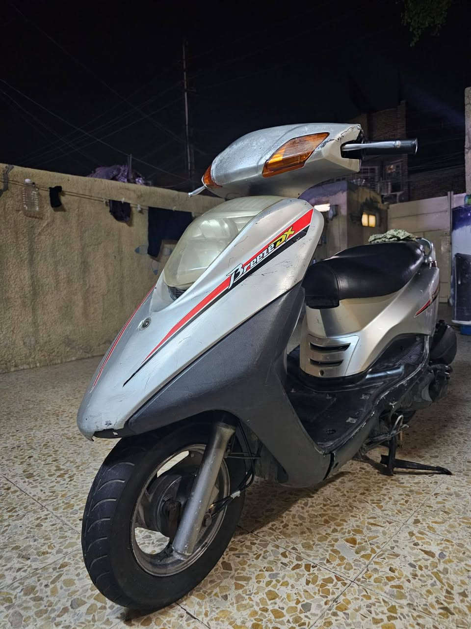 بريز للبيع 📍مدينة الصدر السعر 550
اي تفصيل هاذ رقم تواصل او واتساب ***********
