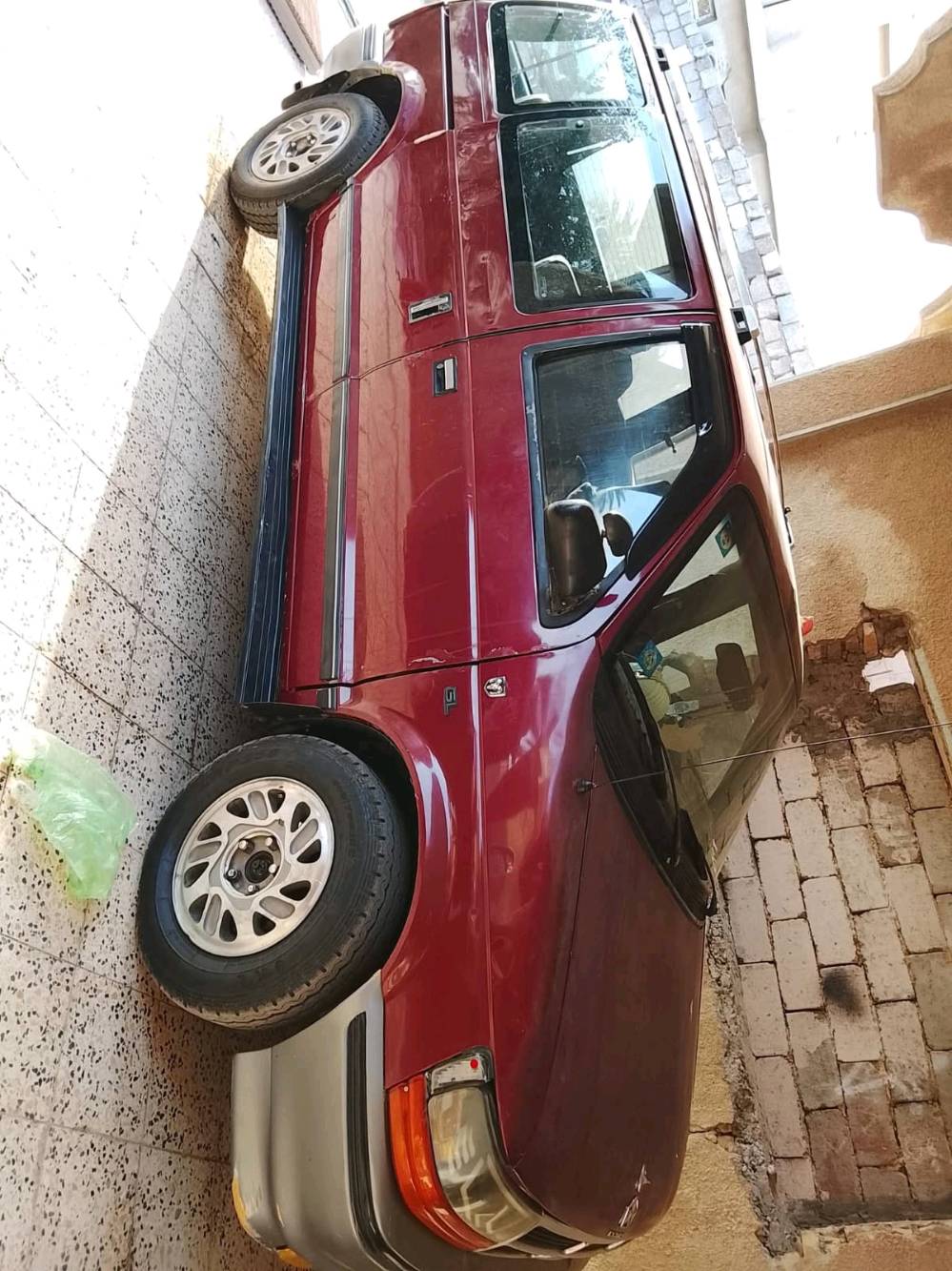 بيع فقط 
السلام عليكم اخوان بيع فقط
دوج موديل ٩٤ بأسمي رقم انبار مشروع وطني مكانها بغداد ابي غريب 
كير محرك كامري أبو الكف مكفولات الكهربائيات كلها شغاله عدا المؤشر مال الوقود والسرعات (الكيج) نقصها الصدر يرادله ١٣٠ الف هوَ وشغله 
الكشر كدام عينك السياره مال بيت ممتعوبه وخير من الله
السعر ٣٦ورقه
للإتصال***********+يوجد واتس آب أيضا يرحم والديكم ذاكر كلشي لحد يتعبني وجزاكم الله خير