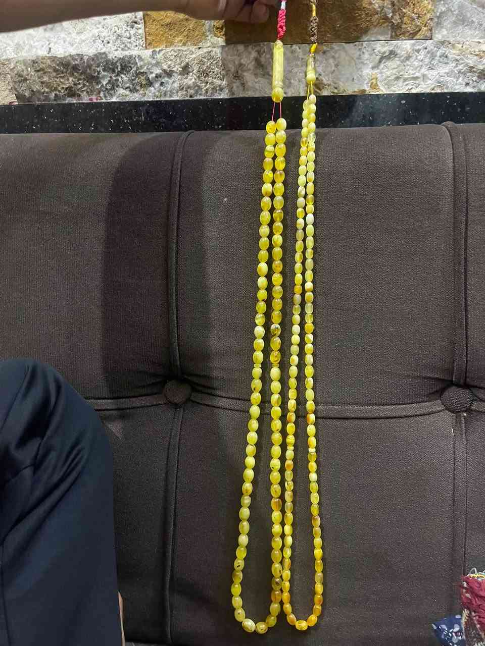 كهرب حر طبيعي بلطيقي
شائبي 
٨٤غرام 
البيع شلع اثنينهن 
***********
