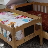 مرحبا  عندي سريرين اطفال للبيع يكفي لعمر 12 سنة  اصليات خشب تزگام قوي ...