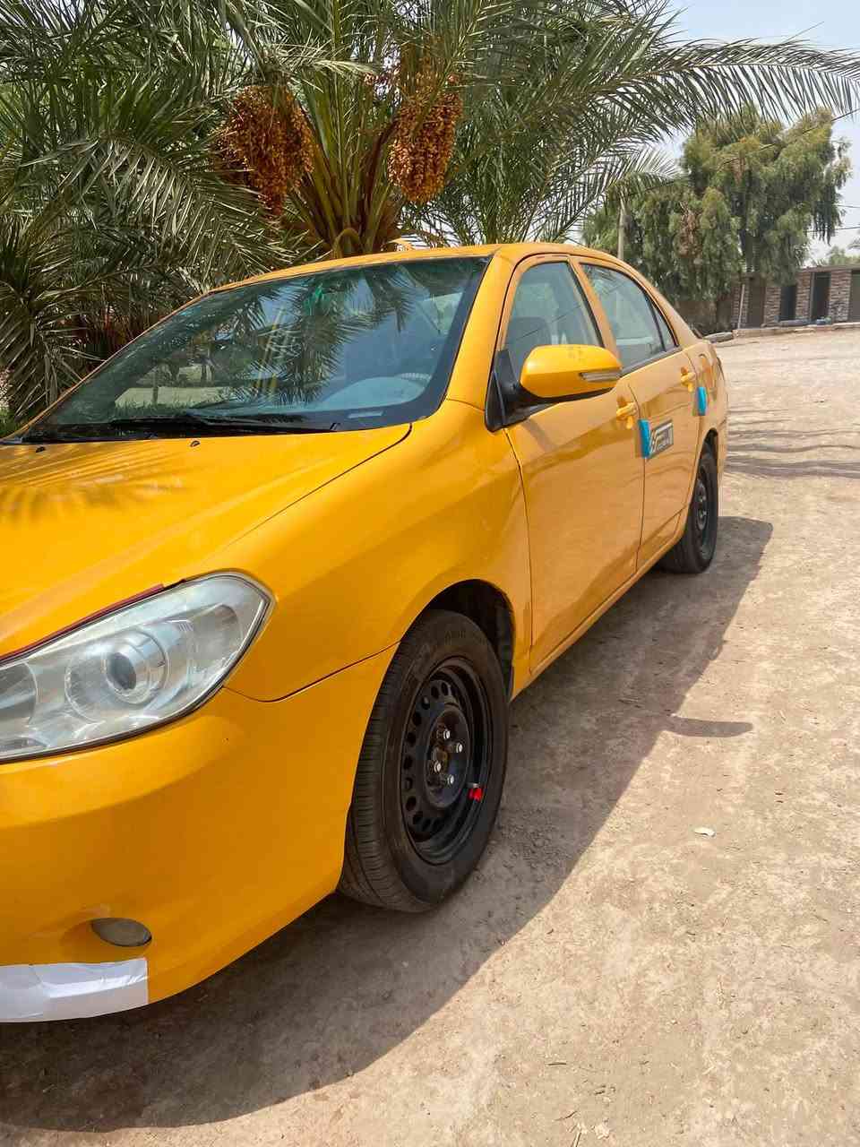 للبيع مستعجل سعر 35 قفل بيوايدي g3 بصمه وفتحت سقف شاشه وكامره كير عادي المرغوب كير ومحرك مكفولات لاتنقيص ولا تبخير بيه ضربه جاملغ امامي وصبغ مكانات جماليه رقم بغداد الجديد باسمي تحويل مباشر مكانه واسط الشحيميه ‭***********‬
