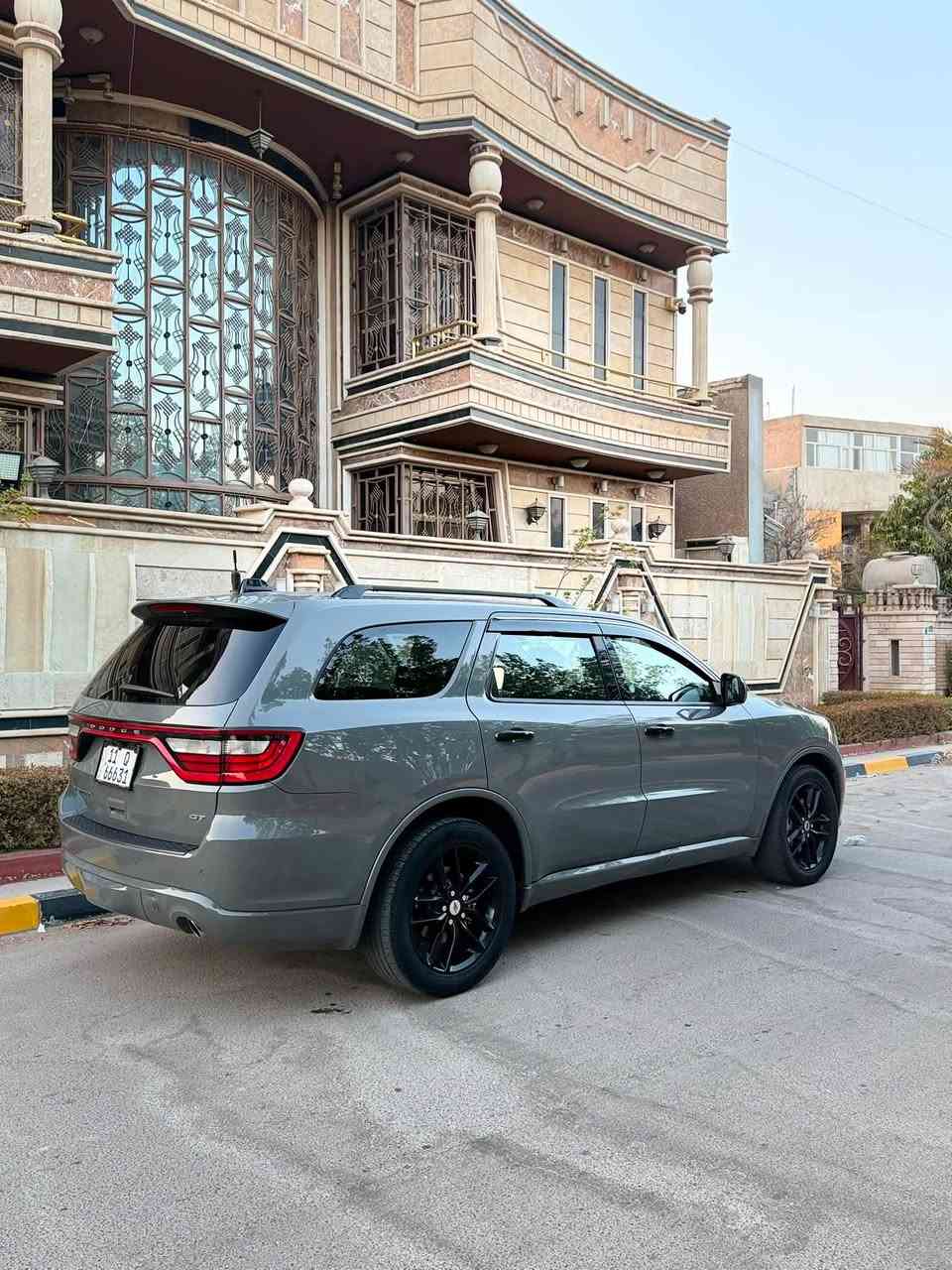 يا الله 
السلام عليكم     سعر(( 199)) بلاش والله ماكو هيج سعر 
للبيع سيارة دورنكو 2023 GT 
وارد أمريكي بأمريكا كفالة عامة 
بالعراق بيها جاملغ امامي وباب 
وبيها بالشاصي  تعمير  ولباقي كفالة عامة 
السونار مرفق بالمنشور 
لون السيارة مميز سمنتي 
مواصفات السيارة 
شفتات ستيرن تحكم ستيرن تحديد مسار
حساسات اماميه وخلفيه جنطه كهرباء 
7راكب 3قطع تبريد بعد بيها هواي مواصغات 
معروفه مواصفات ال GT 
رقم السيارة بغداد 
مكاني بغداد 
سعر 199 وبيها مجال للطيبين 
رقمي ***********

