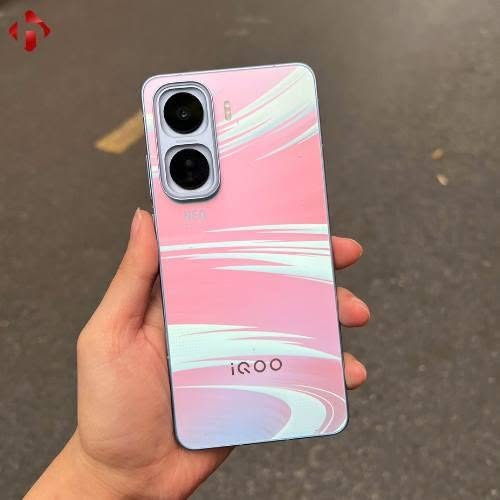 Vivo iqoo neo 11🐲 512gb

فرۆشتن و گۆرینەوە
چەند ڕۆژێ ئیشی کردوە وەکو لۆکە
بێ ئەشیا درعو کەڤەری خۆی لەگەلە
خۆی شەریکە ڕیکۆردی تەلەفونی تیایە

0️⃣شاشەیەکی تابلێی ڕاقیltpo amolid 144hz 2k 

1️⃣نرخ: ٥٩٩ هەزار قفڵ

2️⃣ڕام  12+12  و  512 گێگا

3️⃣خاوێنی %100

4️⃣پاتــری 100

5️⃣snapdragon 8Elite 5g 

7️⃣پاتری 7500.  100وات فاستچارج 

8️⃣کامێرا و پۆترەیتی نایاب 

9️⃣pubg 120 fps. بۆ هەمو 
یاریەک ١٢٠  ئێفپیئێس
Gameturbo   144fps

بەزەمانی نۆتفیکەشن و ئەپدەیت  داروبەرد 
***********  📞  وەتسئەپ دخان, السليمانية
