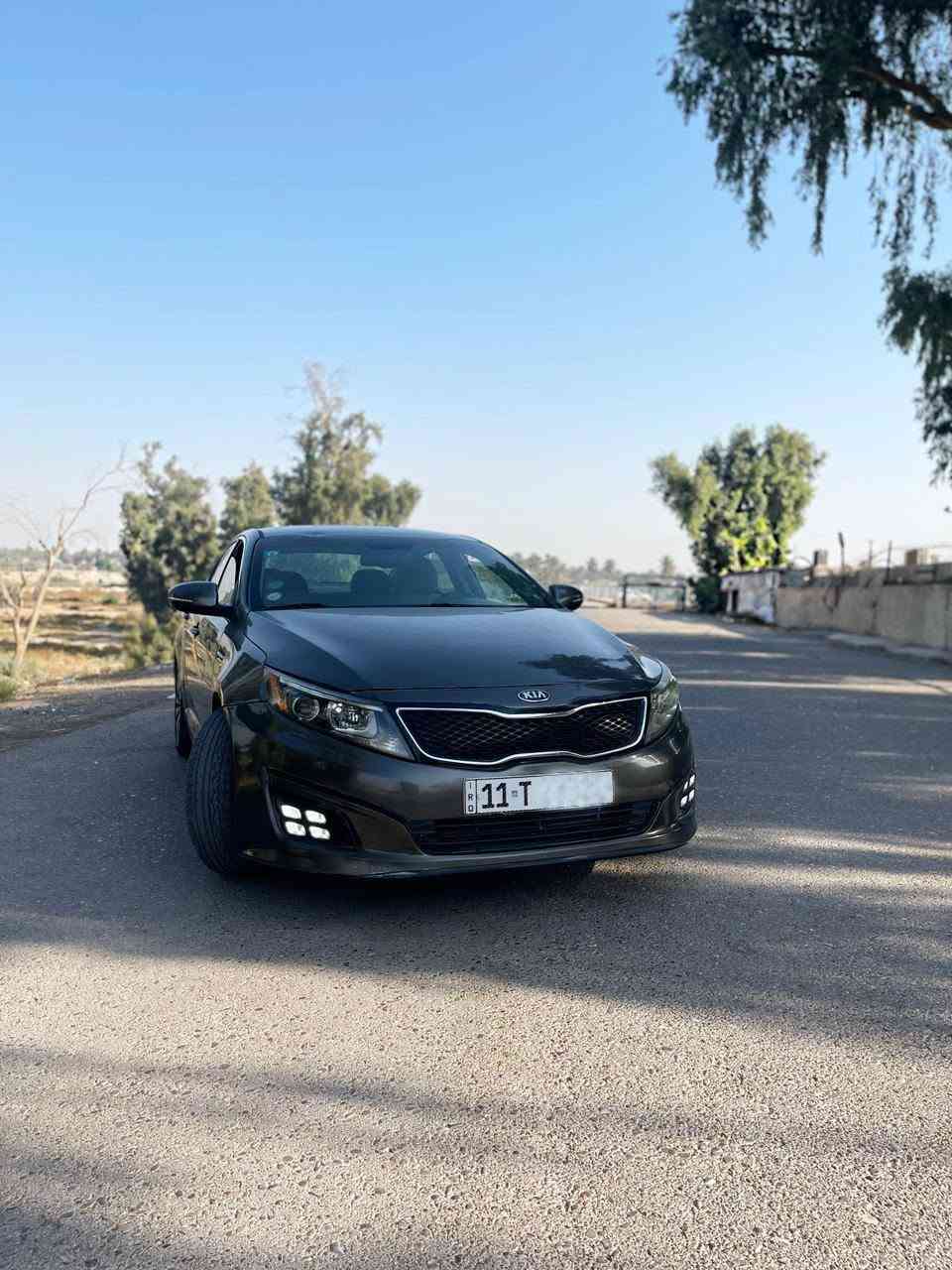 كيا اوبتما 2014 سعرها 85 ورقة
محرك gdi مجفت قبل شهرين شغل درجة اولى

كير جيد جدا 

تدفئة تبريد ممتاز 

ماشية 111 الف ميل 

نظافة التايرات 90%

الحادث موجود بالصور

الصبغ 4 قطع ابيع صبغ حزام 

صدرها نظافته 70%

مكانها ديالى الغالبية 

رقم الهاتف ***********

نص مكتوب في الصور:
- 6 LTE 10:16 2 / 12 1:1 BidCars bid.cars
- 6 LTE 10:16 1 / 12 BidCars bid.cars
