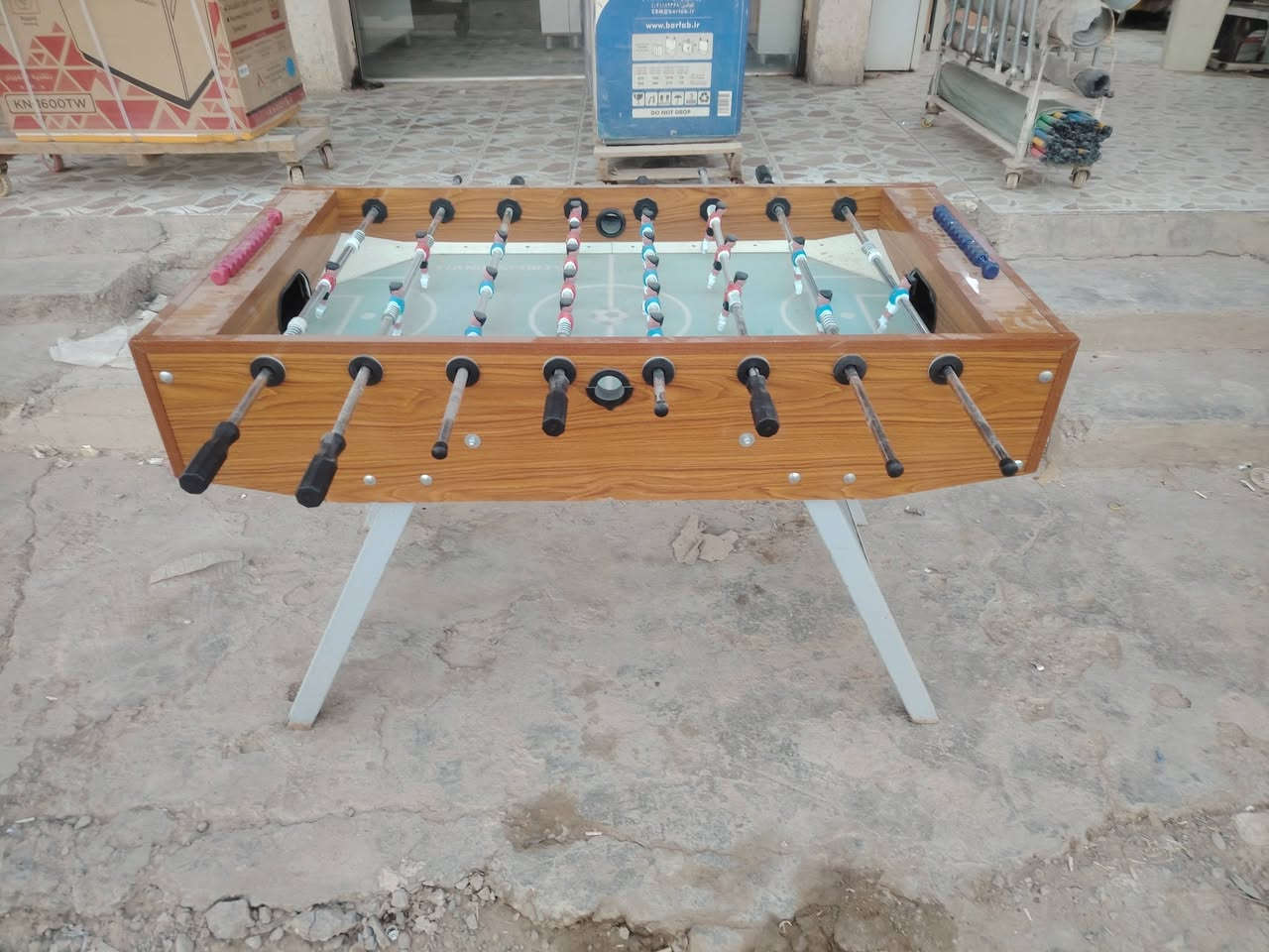 السلام عليكم فيشه لبيع نضافتهه 80 بلميه السعر ١٢٥ وبيها مجال ***********
