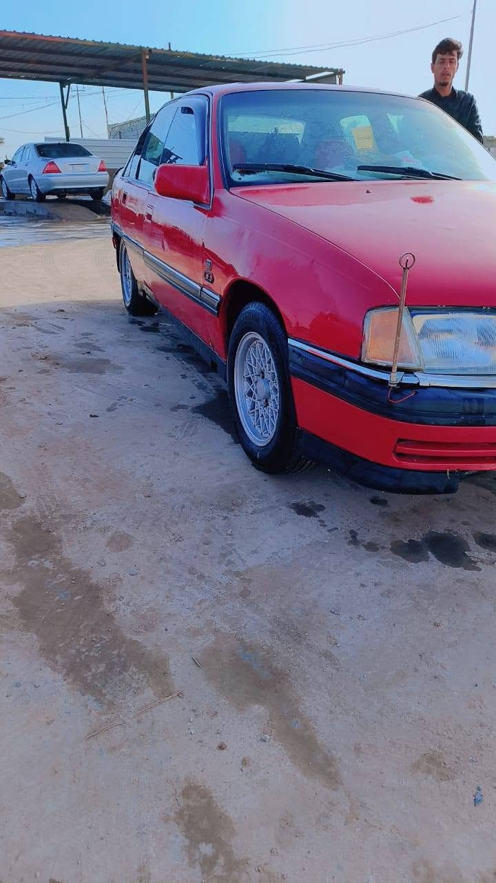اوبل اوميكا موديل 91 جاهزه مناقصه برغي ترايك وين ما يعجبك كير ومكينه جديد تخم تاير باتري جديد غرفه جديده اتصال علا هاذا الرقم  ***********
