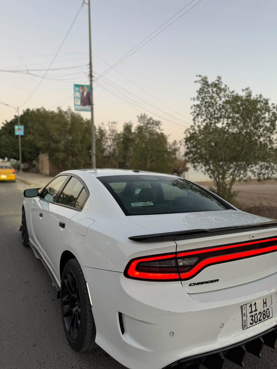جارجر sxt 2019 خليجي كفاله عامه
محدث كامل GT 

دواخلها كله محدث تغطيس كاربون فايبر 

دركه SRT واناره متغير الالوان زراعه كامل 

ماشيه 70 الف فقط 

رقمها بغداد باسمي 

كير ومكينه كفاله السياره جاهزه من كل شي 
معروضه 228 ورقه
مكان السياره بغداد زيونه 

***********

