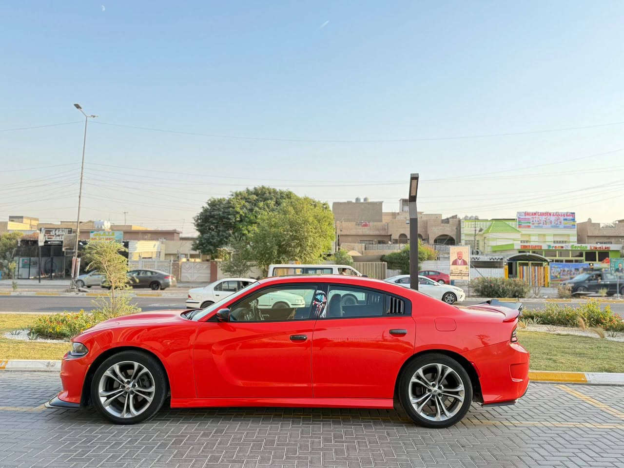 السلام عليكم
جارجر GT بلص خليجي 
لون برتقالي 
موديل 2019
مكفوله من الصبغ فقط باردات بسيط
مواصفات معروفه 
رايدها 263$
مكان بغداد الغزاليه 
***********

