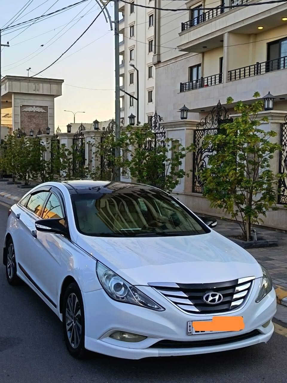 سوناته 2011 خليجي مسجله 10 بالسنويه رقم اريبل

كفاله من الصبغ والفتح والتبديل
عندي بيها سونار
مكينه 2400 دوش المرغوب بدون بخار بدون تنقيص
 
موصفات فول vip أعلى فئه.. بانوراما.. اربع بصمات
مري شفط.. كشنات كهرباء.. خزن ميموري. تحكم ستيرن جهتين.. كروز سرعه شاشه وكامره خلفيه بلاديه.. حساسات خلفية.. تبريد قطعتين.. اشاير بالمري

تبريدها شغال ثلج.. صدرها جديد

السعر 115 وبيها مجال للشراي
مكان السياره فلوجه حي العسكري قرب سيطره الموظفين
*********** واتساب
***********
