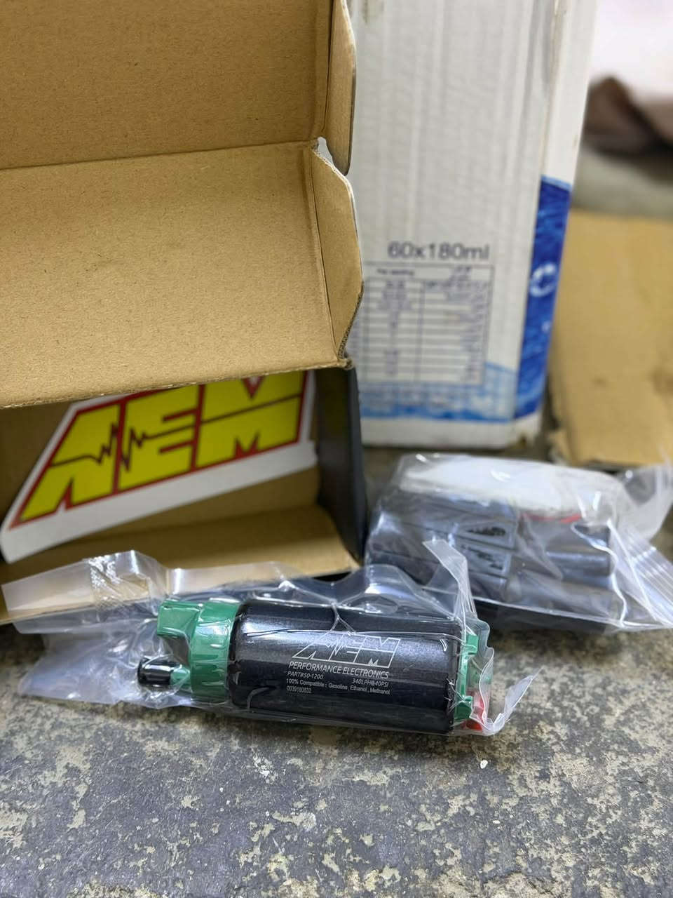 طلمبة بنزين • AEM اصلي • كيجات Air/fuel