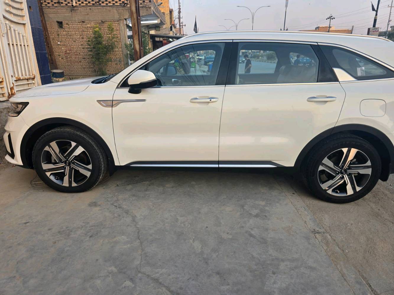 سيارة فول مواصفات والسعر مناسب 
السياره وارد خليجي محرك سته سلندر 3600 
خاليه من الصبغ مكفوله
مكان السياره الشطره 
رقم السياره بغداد
وسعر السياره 260$وبيه مجال بسيط
الرقم ***********