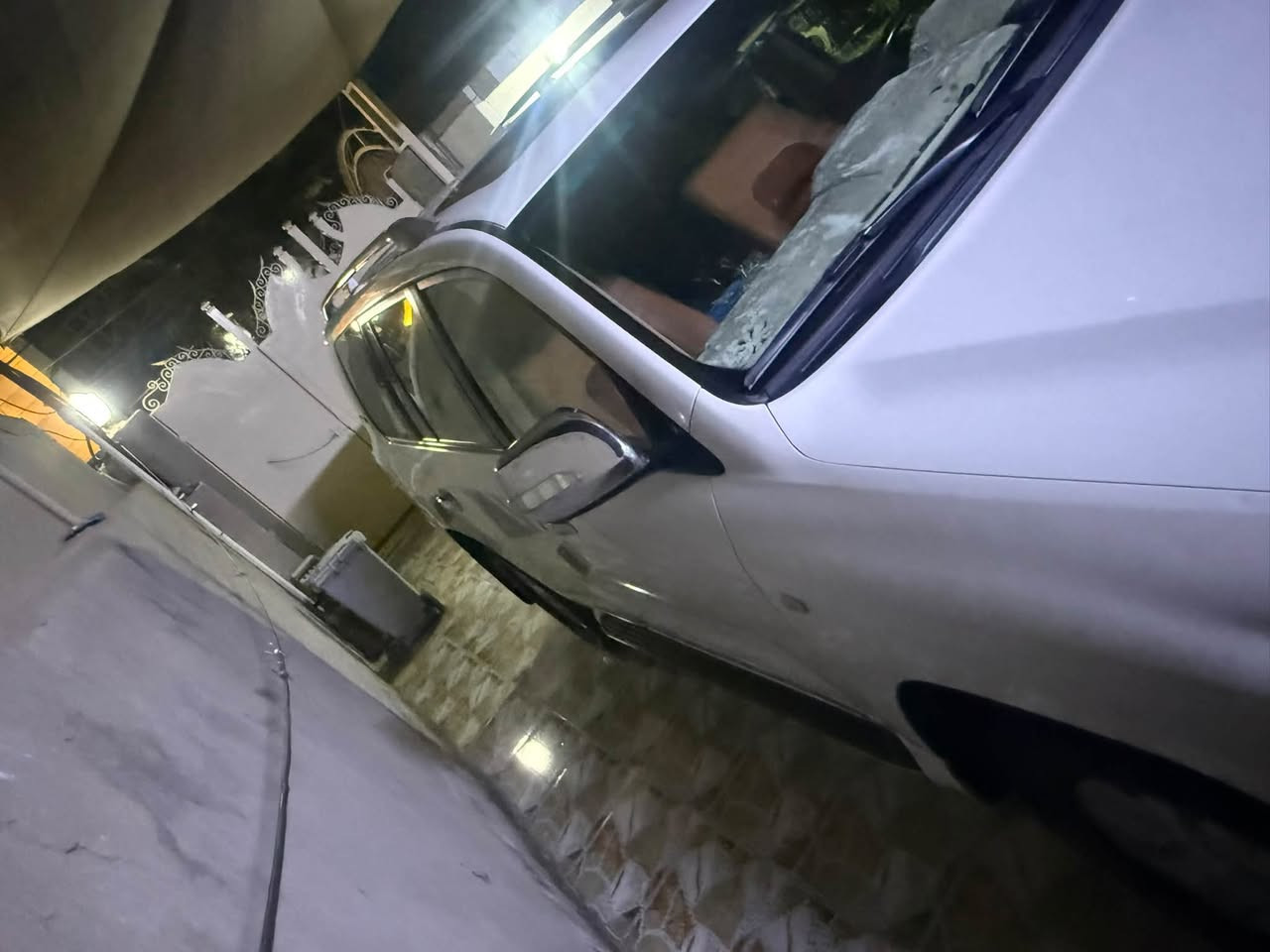 السلام عليكم  لاندكروزvxr 2011شهر ال12 محرك 8 سلندر 4700 رقم سليمانيه  دولي باسمي مكفوله كفاله عامه كير ومكينه فول مواصفات دشبول لكزز كشنات جلد  الامامي السايق والصدر كهربائيات  هزه جديده سنويه غير ساقطه  السعر 330$ مكانه مركز الكوت اي استفسار خاص او ***********
