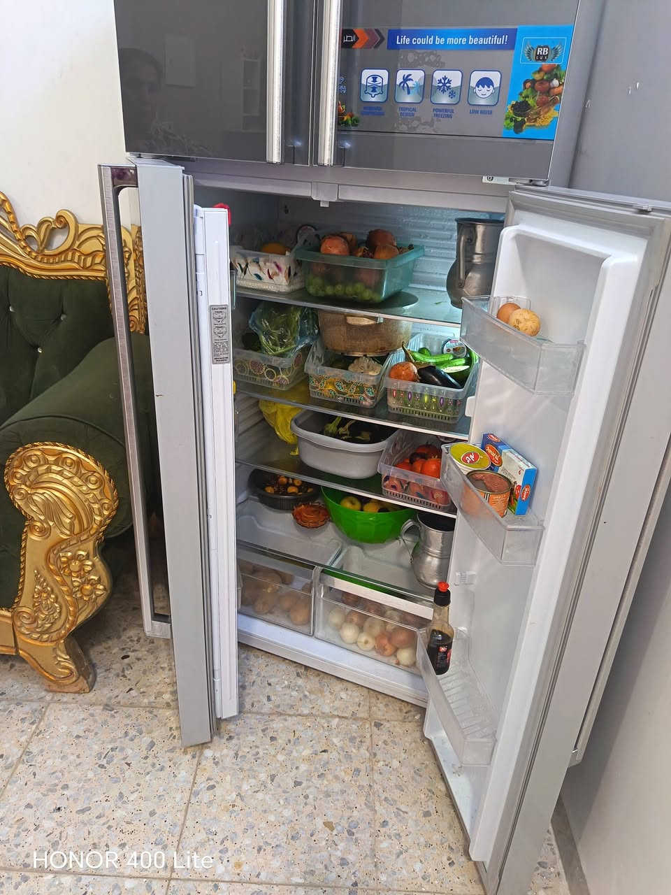 ثلاجه • جديده • استعمال شهر
