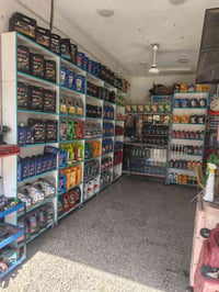 محل للبيع منطقه الامين شارع العام صف مطعم الرياضي كامل بنشر ودهن 07744...