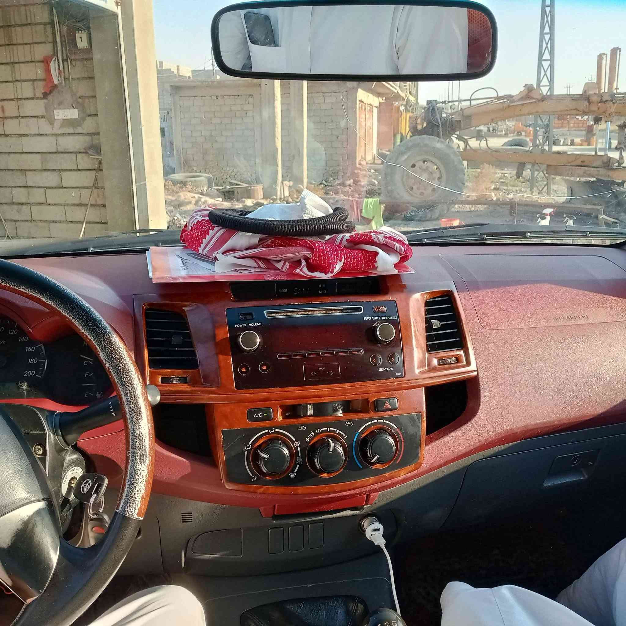 هايلوكس • ٢٠١٤ • رقم دهوك
