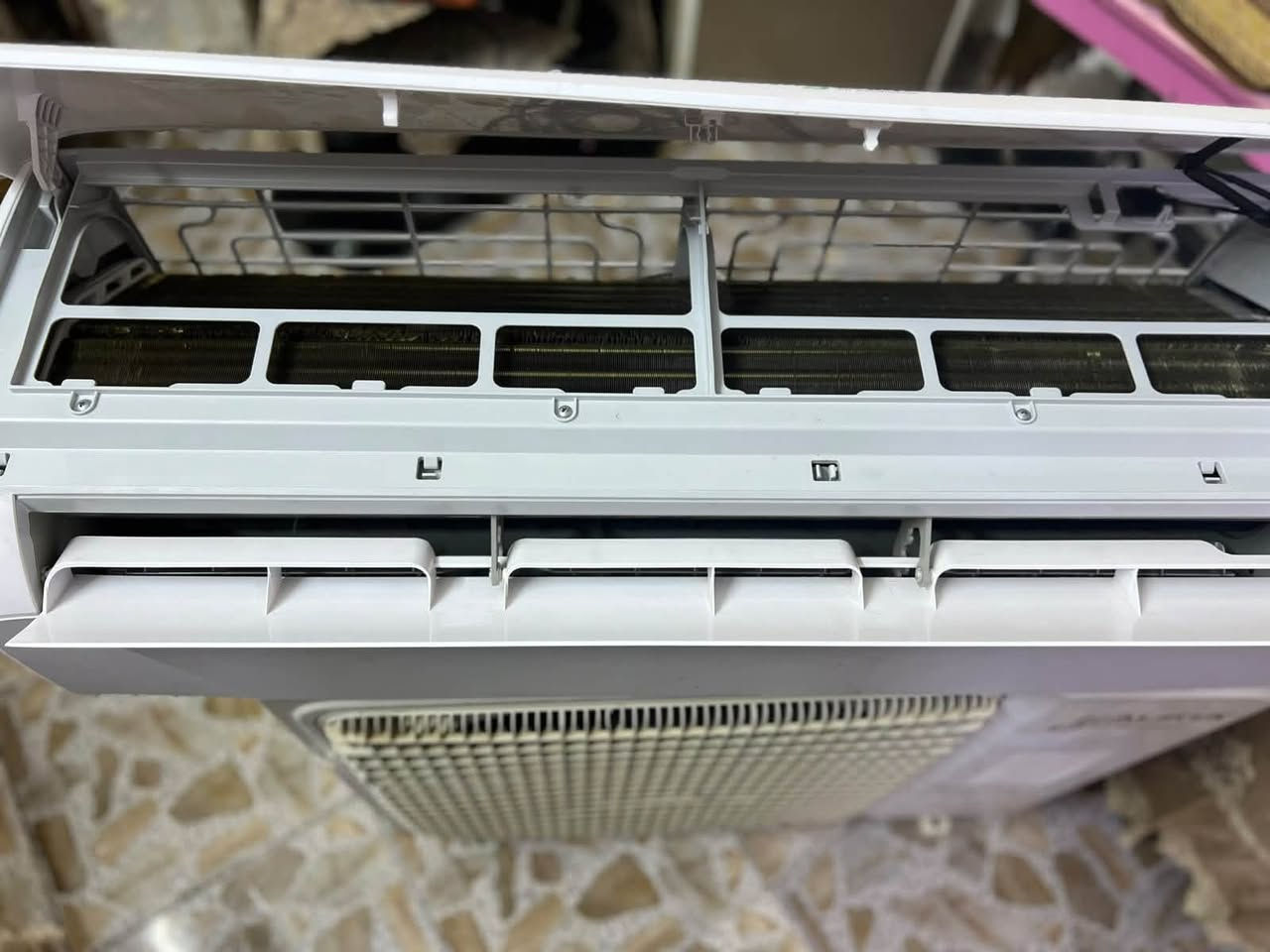 عليكم اخوان سبلت للبيع نوع اوكيا الاصلي الداخلية النفخ الجبيرة ثنين طن وثلث السبلت بعده جديد مستعمل قليل نظافة 95/100 كامل مكمل غاز مفول وعل فحص ماطور T3 بلادي تبريده ثلج ☃️❄️🧊 تدقئه نار 🔥❤️‍🔥🐦‍🔥 السبلت راديتراته بعدهن صفر السبلت مغسول وجاهز بس شد السبلت كلشي يشتغل بي حساسات موزعات السبلت مع كامل ملحقاته بواري جديد بل كارتون وايرات ريمونت السبلت بلادي مكفول من فتحت البرغي 
السبلت تاخذه من باب بيتي وبي ضمان 
الجبسون معروف بتبريده وتدفعه القوي 
السعر  : 375 وبي مجال كلش بسيط 
للاتصال :  ***********
الموقع : بغداد شارع فلسطين
