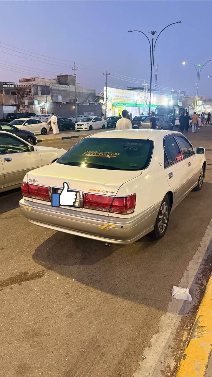 TOYOTA CROWN ROYAL SALONY:
للبيع تيوتا كراون 2003.
الون محجل.
رقم بصرة تسجيل الجديد شرط المداور ثاني يوم السنويه
نافذه لغاية 2027.
مكفوله كفاله عامه من الكص والضربه ونقل الجثه.
المواصفات..
اصل كرستال.
كرسي كهرباء.
مري كهرباء+هيتر .
برده خلفيه كهرباء اصليه.
ويل نجمه نفطي.
تخم تاير جديد.
لايت زنون كرستال.
بك لايتات كرستال.
شاشه كرستال ترحيب.
تبريد ثلج *
اربع جامات اوتو تصعيد وتنزيل.
غراض مال جنطه كامله.
السياره ماعايزه برغي.
والسياره بالواقع اجمل من الصوره.
المكان البصرة.
للاستفسار ***********
