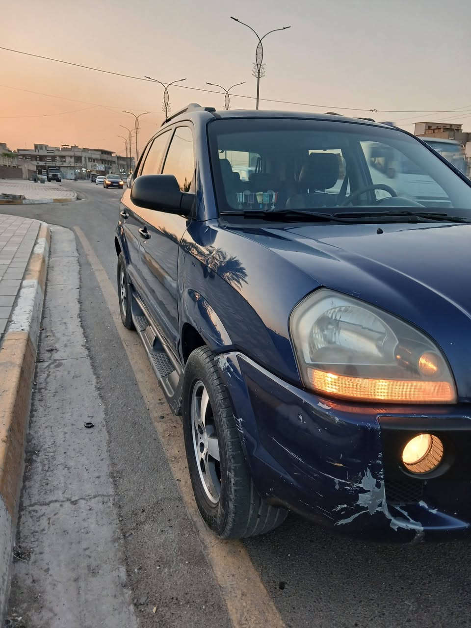سلام عليكم  توسان ٢٠٠٦ وارد امريكي بيهه جاملغ وبنيد بدون داخل حجم مكينه ٢٠٠٠ دوش مكينه وكير تبريد تخم تاير صدر جديد بيهه مكانات صبغ رقم بغداد سعر ٧٢ بيهه مجال بصيط  ***********  سياره كلش حلوه  سونر موجود بل صور
