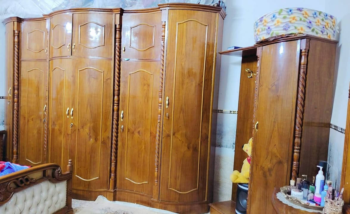 غرفه اخشاب تزكام درجه اولا ست بيبان ملحق ***********مكانها بغداد الحسينيه
