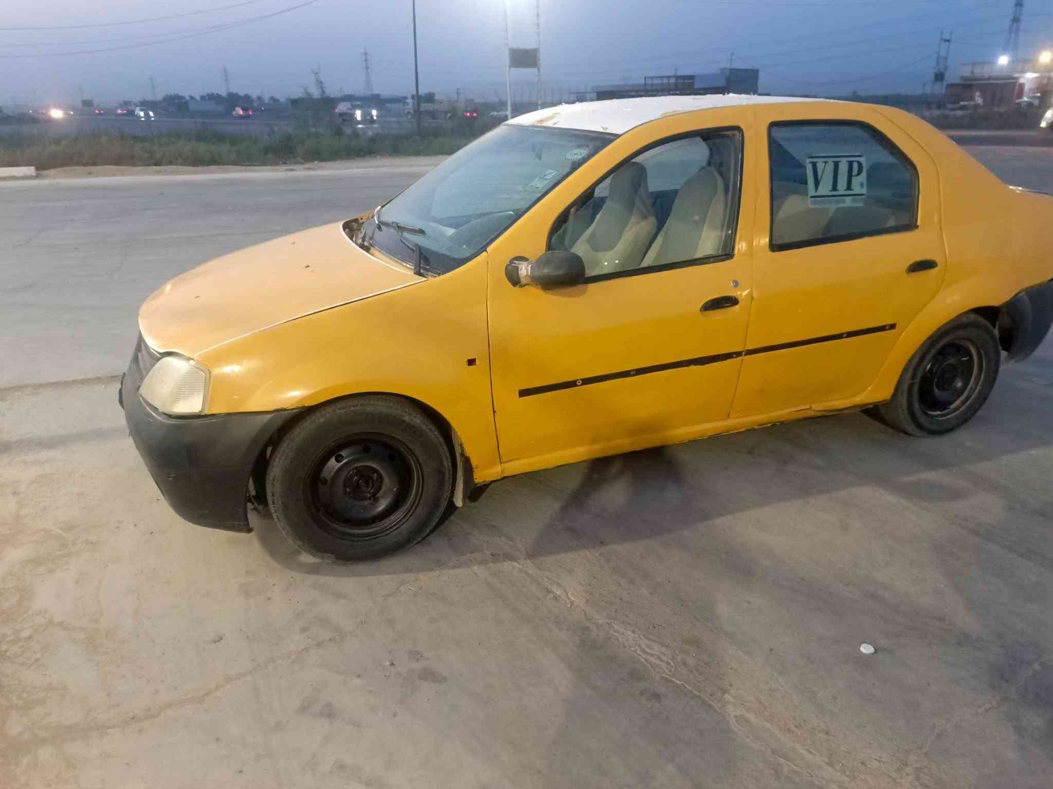 رينو • موديل ٢٠٠٩ • محرك مكفول