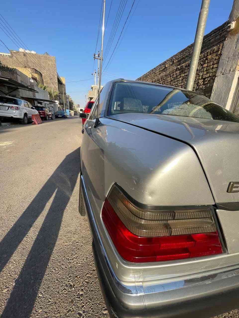مرسيدس ١٩٩٢ • محرك بلادي • رقم بغداد