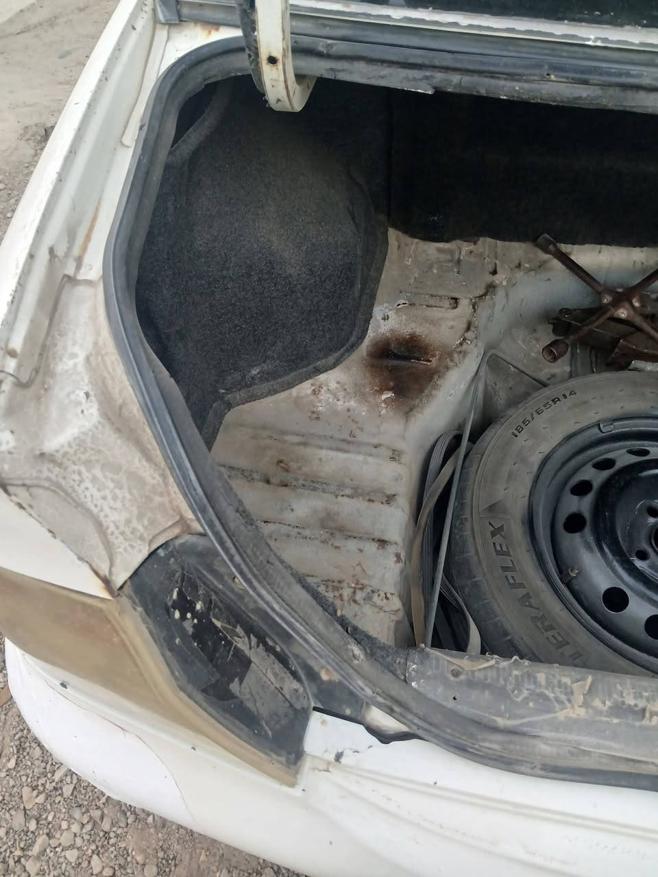 لانسر٢٠٠٤ رقم قادسيه انكليزي بسمي كيرعادي مكينه اوكيرمكفولات السياره بعقوبه السعر٥٠ اوبيه مجال ***********
