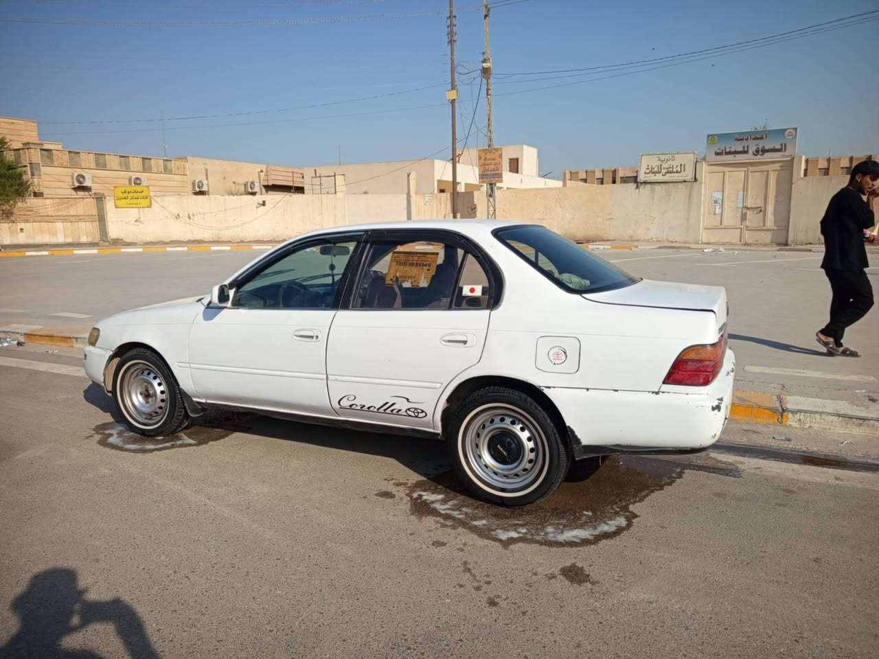 للبيــع تيـــــوتا كورلا.
المـــوديــل 1994 
  . مداور ثاني يوم     
يسره. بلاد         
مكفولـة مــن العيــب الشرعـي.               
مكفولة من الكص .  
مكفولة من الظربه    
كيــر ومكيــنة مكفـولات. 
 حدادية خلفيــة اماميــة جيد 
عنوان ذي قار 
سعر ٦٣ وبيه مجال 
تواصل ***********
