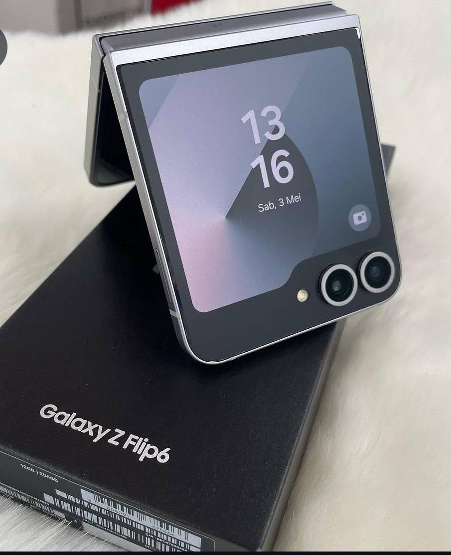 السلام عليكم سامسونك samsung z flib 6 جهاز شرق اوسط ذاكرة 512 بعدة بضمان وكالة تي مبايل كامراتة ومعالجة معروف ميحتاج اشرح علية جهاز مامستخدم استخدام قليل جدا سعر 500 الف العلم سعر جديد مليون او 100 رقم ***********

نص مكتوب في الصور:
- T_mobile تي موبايل SAMSUNG الأسعار لهذا اليوم Name Memory Price Galaxy Fold 7 12GB | 512GB 2.499.000 Galaxy Fold 7 12GB | 256GB 2.199.000 Galaxy Flip 7 12GB | 512GB 1.479.000 Galaxy Flip 7 12GB | 256GB 999.000 Galaxy Z Fold 6 256GB 1.779.000 Galaxy Z Flip 6 512GB 1.099.000 Galaxy S25 ULTRA 12GB | 256GB 1.450.000 Galaxy S25 Edge 12GB | 512GB 1.450.000 Galaxy S25 Edge 12GB | 256GB 1.250.000 Galaxy S25 + 12GB | 512GB 1.300.000 Galaxy S25 FE 8GB | 256GB 800.000 المنصور - شارع 14 رمضان - مجاور مطعم الساعة التوصيل لكل العراق تكدر تشتري هذا المنتج بالاقساط *********** ***********