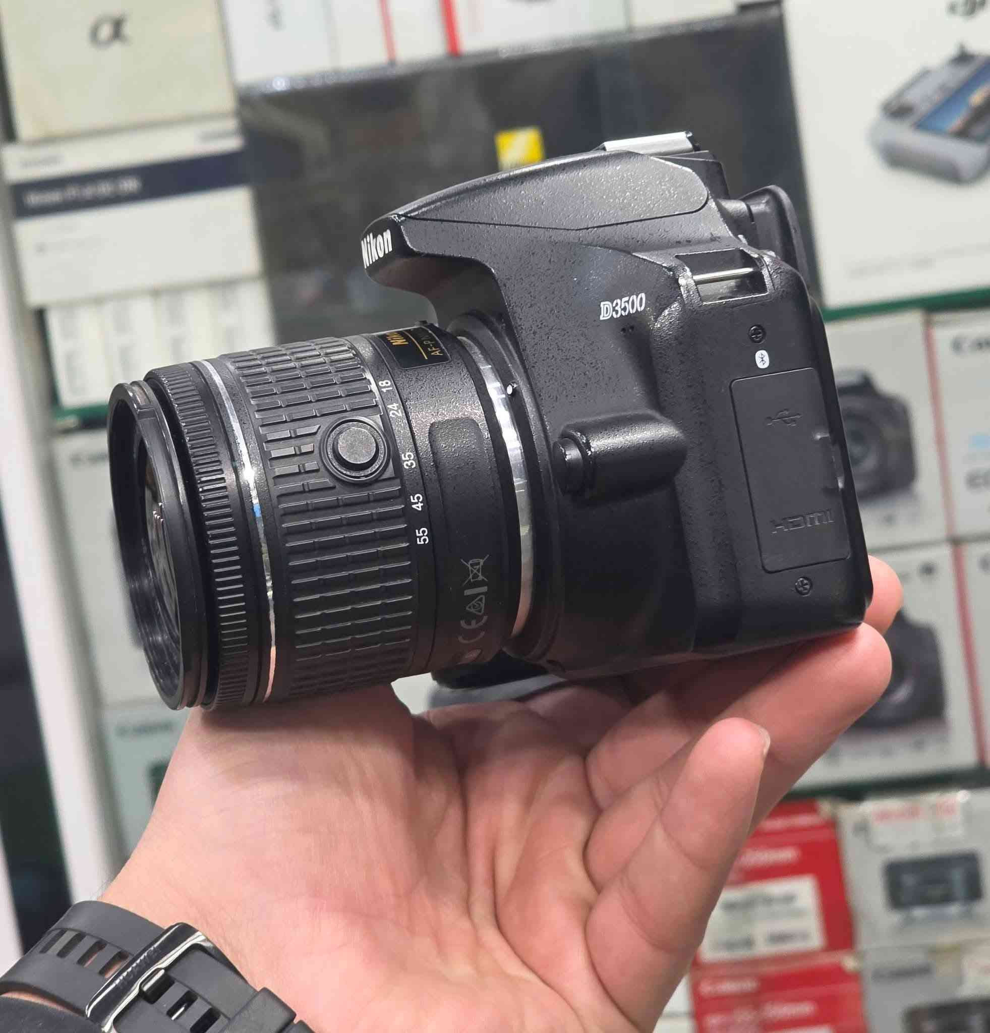 نيكون D3500 • ٢٤ميجابكسل • ٥٠صورة