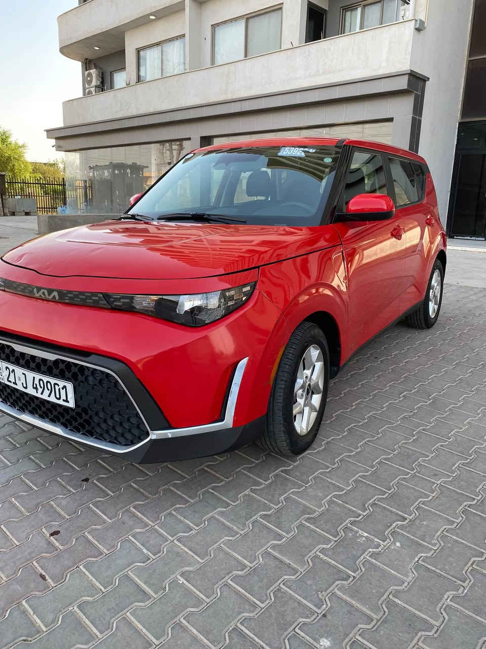 سلام عليكم اخوان
للبيع كيا صول 
موديل 2023
مواصفات LX
 سياره بدون صبغ 
بدون تعديل 
بدون ارباك 
فقط دعاميه امامي صبغ بدون دواخل 
ماشيه 56 مايل 
سياره جاهزه كامل بدون نواقص 
حتى دفتر بانزين بيها 
مكان سياره كركوك 
للاستفسار ***********
السعر 150$قابل للتفاوض
