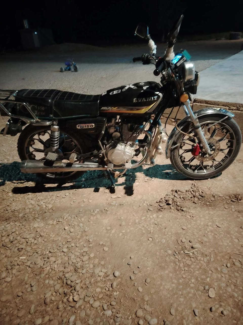 سلام عليكم مطور للبيع موديل 24  كلو شرط منقصو شي السعر 625 وبيه مجال ***********
