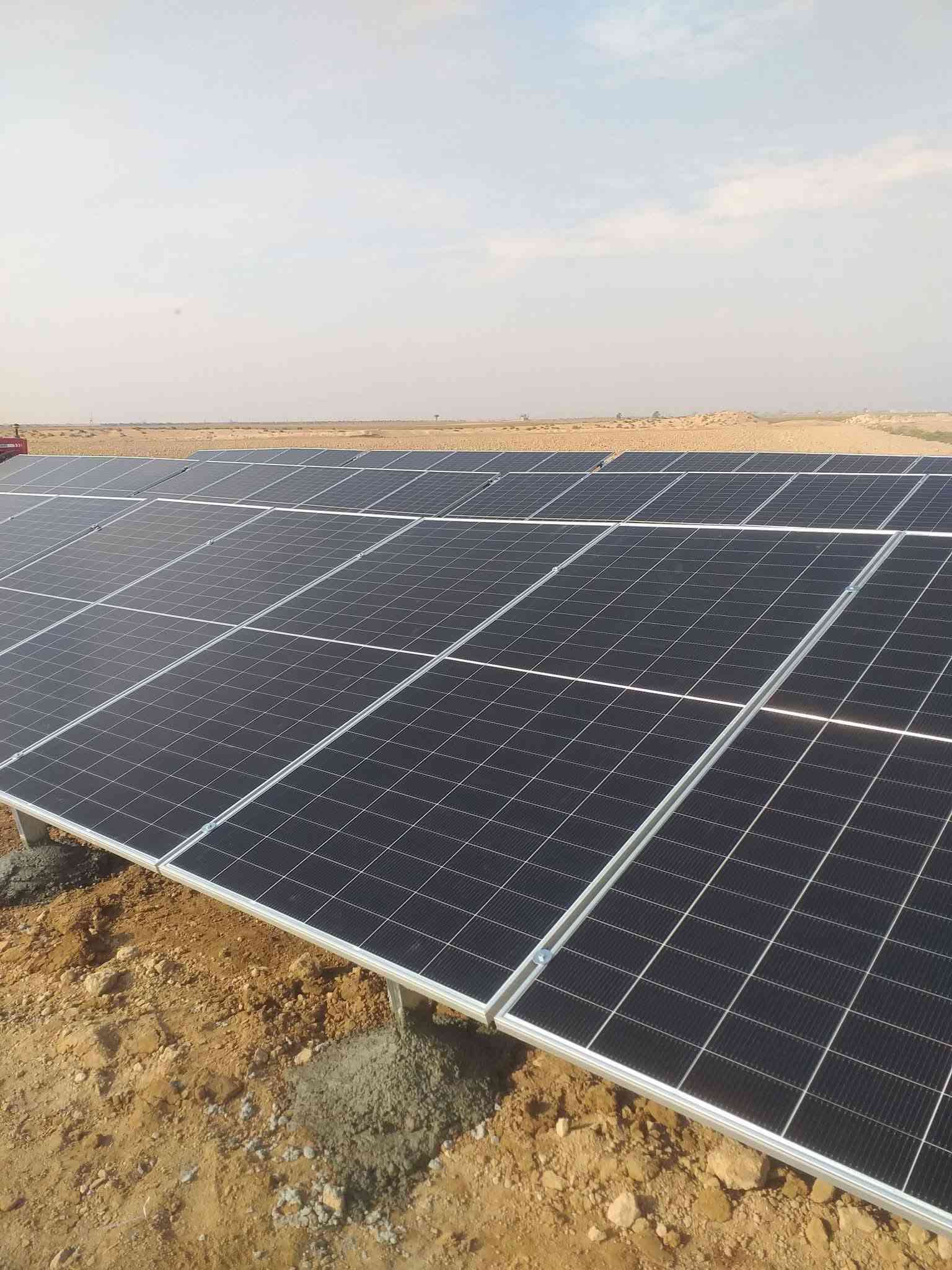 ☀️ عرض خاص من مكتب الشمس للطاقة الشمسية ☀️

1.🔋 طاقة 10 أمبير ليلي + 10 أمبير نهاري

⚡ مواصفات المنظومة:
• بطارية Felicity سعة 10 كيلو واط/ساعة
• إنفرتر Felicity 6kw
• ألواح شمسية X10 لونجي 645واط
• منظومة مصممة لتوفير طاقة مستقرة وموثوقة للمنزل
💰 السعر السابق: 4,000,000 دينار عراقي
🔥 السعر الحالي: 3,500,000 دينار عراقي فقط
🛑العرض الثاني 
🔋طاقه 8 ليلي 10نهاري 
بطاريه 8ك 
انفيرتر 4ك 
الواح لونجي x10 
🔥السعر. 2,850,000دينارعراقي 
🛑العرض الثالث 
🔋طاقه 5ليلي 6نهاري 
بطاريه 5ك 
انفيرتر 4ك 
الواح لونجي x10 
🔥السعر 2,250,000

🛑العرض الرابع 
🔋منظومه 15ليلي ونهاري 
تتكون من 
بطاريه فلستي ١٥ك 
انفيرتر فلستي 6ك 
الواح لونجي x10 
🔥🔥السعر 4,800,000
⏳ العرض لفترة محدودة!
يشمل النقل والتنصيب والصيانة 
ضمان البطاريه 5سنه 
انفيرتر 2سنه 
الواح 15سنه
سارعوا بالحجز والاستفادة من العرض قبل انتهاء المدة.

👨‍🔧 المهندس: عبد الكريم النعيمي
🏢 مكتب الشمس للطاقة الشمسية

📞 للاستفسار والحجز:
______________***********

نص مكتوب في الصور:
- عنونة أذكى .. تركيب أسرع
- Tik Tok Lite
- @user2061818148730