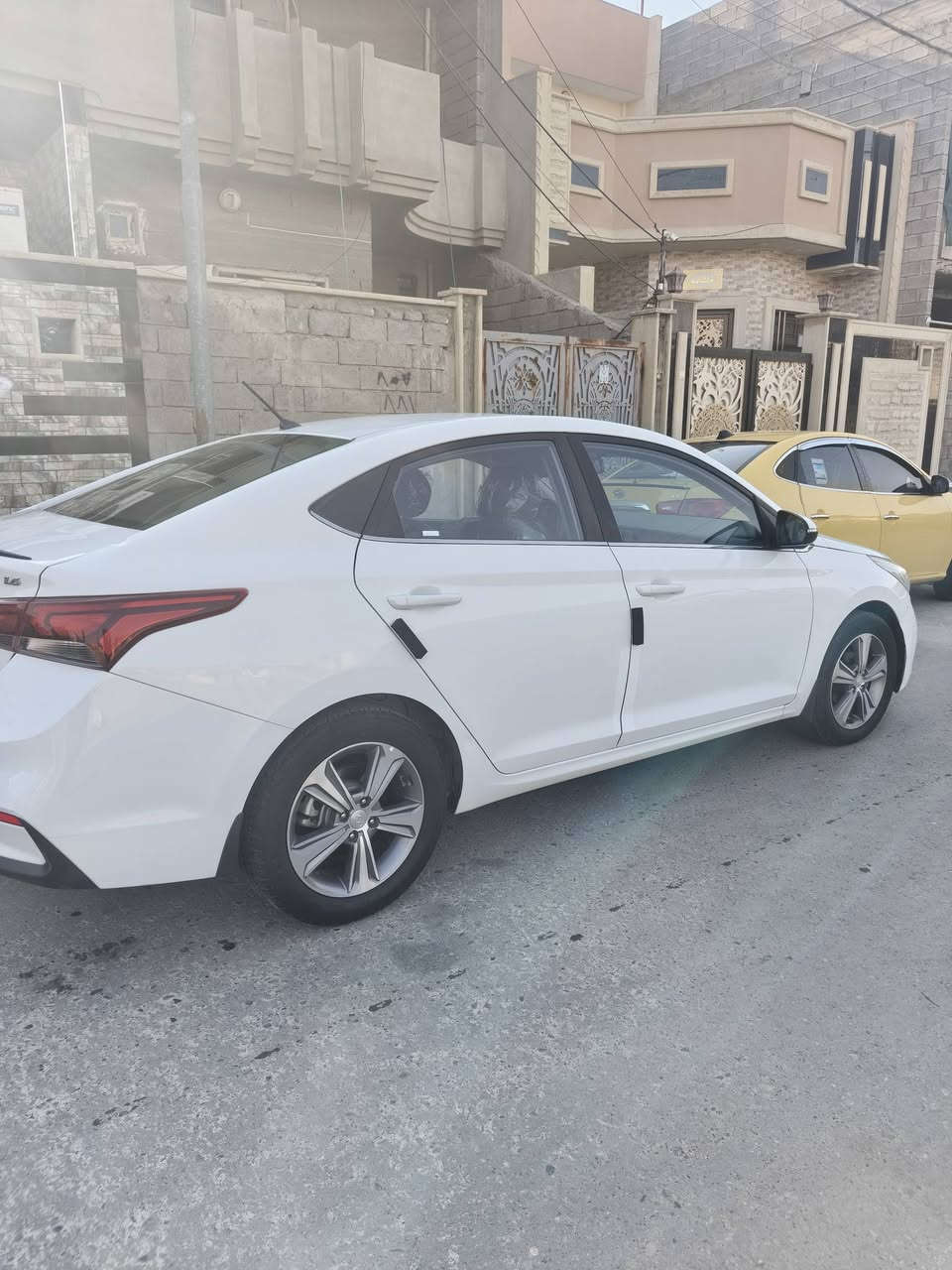 اكسن كوري 19كوري رقم اربيل كابون بيها صاحبها بالموصل شرط تحويل بدون صبغ بارد براس جاملق وجوه مرايه باب سايق شي بسيط وبيها رصعات مال حجر كم وحده كير محرك شرط تبريد بي نقص غاز طخم تاير جديد ماشيه 122قفل قفل 118خاص ماجاوب ***********
