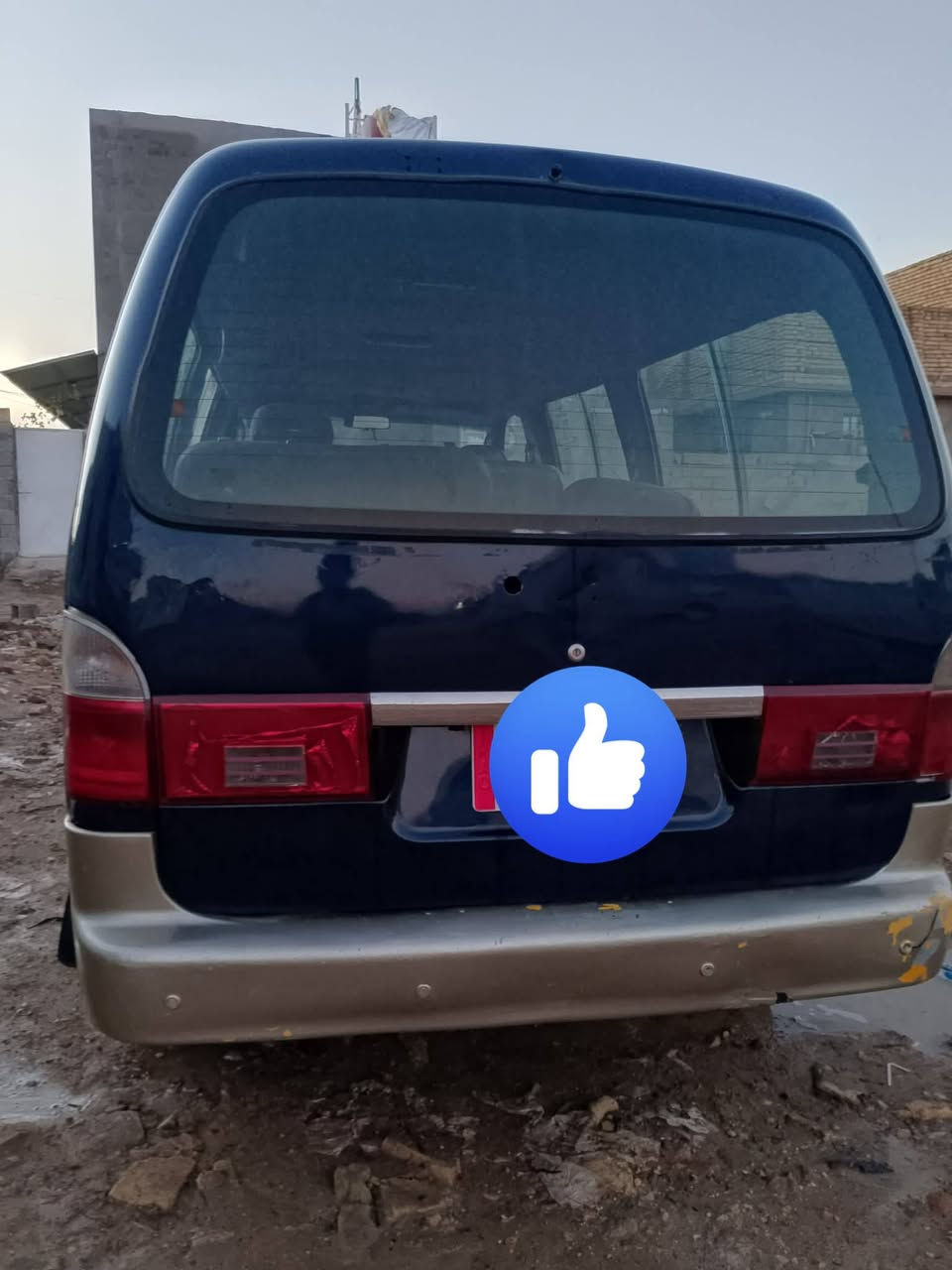 سلام عليكم سيارة البيع بريجو موديل 96راقم بغداد وسعر 55 بيهه مجال راقم هاتف***********
