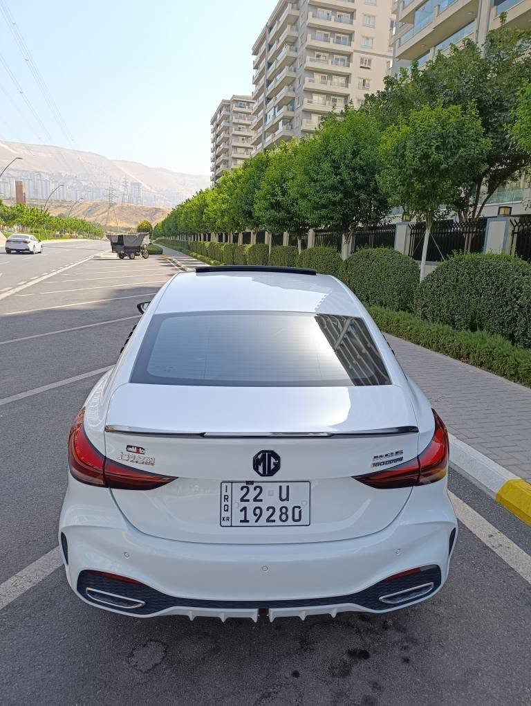 mg gt 2025 23 km  ڕۆشتووە زۆر جوان و پاکە هیچی پێوەنییە سعر 120  

ژ.م ***********
