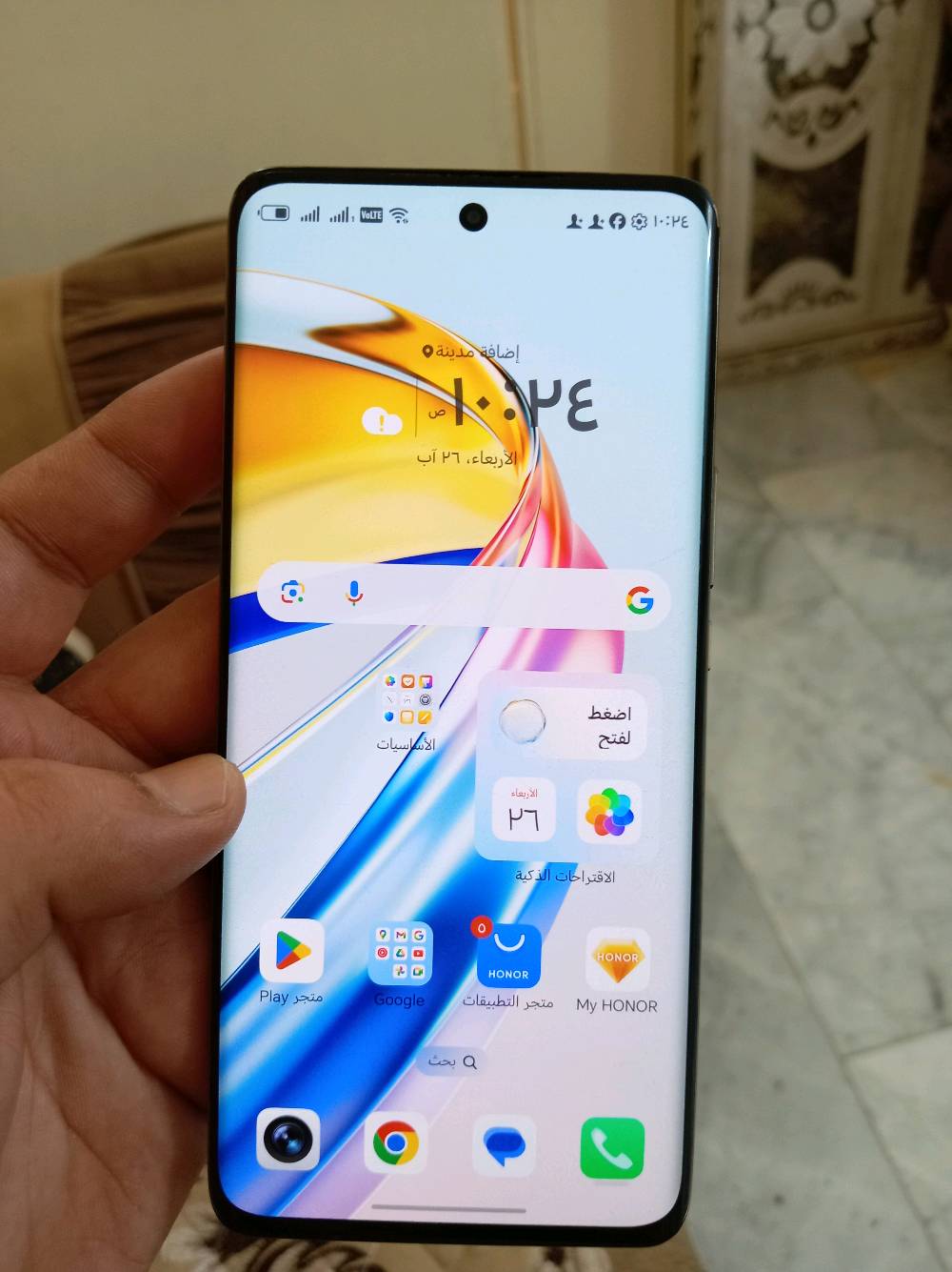 سلام عليكم هونر x9b5G جهاز نضيف بمعنى الكلمة الذاكرة العشوائية 12 والداخلية 256 للاستفسار ***********
