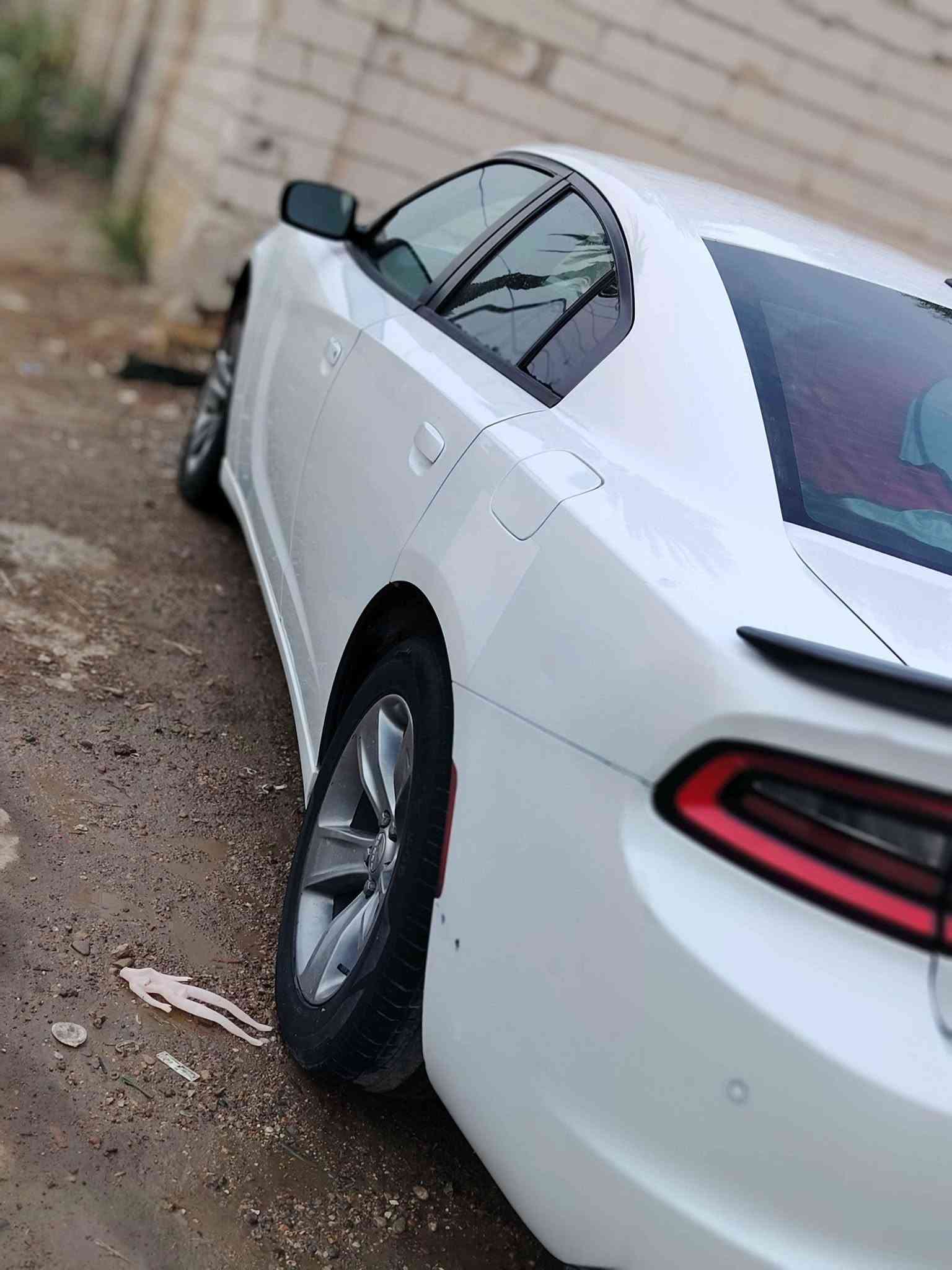 سياره جديده ما مشتغله ماصاعد بيها عبري ضربتها امريكي جاملغ مصلح بارد ومرجع الرقمها خصوصي ميسان *********** رصيد +واتساب 
***********بس رصيد Singapore
