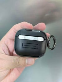 سماعات باله أمريكي Air pods 4 الحديث اصلي باله أمريكي ، باله مستعمل بس...