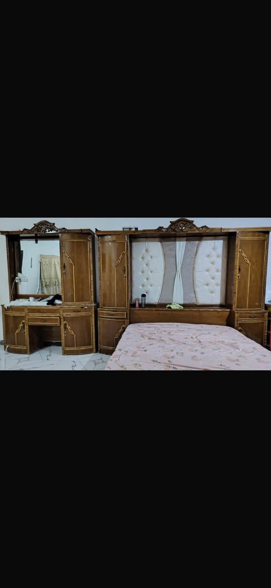غرفة صاج عراقي اريد ابيعها ب ٧٥٠ وبيها مجال  للتواصل ع هذا الرقم***********

