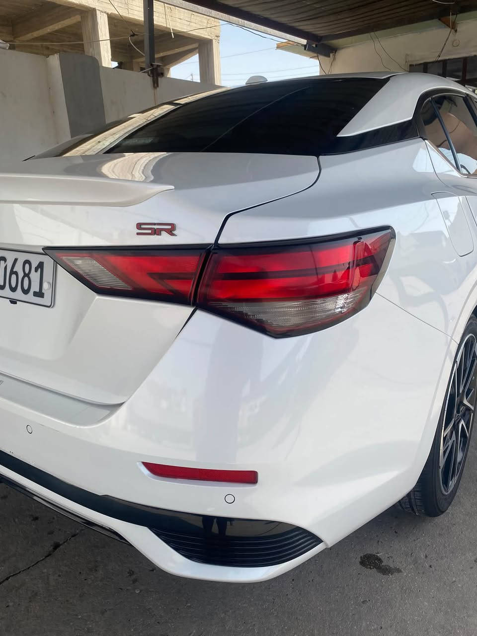 🚘 للبيع | نيسان سنترا SR 2024

Nissan Sentra SR 2024
🔹 اللون: أبيض صدفي 
🔹 الممشى: 37000
🔹 المحرك: 2.0 لتر / 2000 

 🔹 الرقم : أربيل 

⭐ المواصفات:
✔️ فتحة سقف 
✔️ تضليل سنوي مرخص 50 ‎%‎ صار ايام من صادر 

✔️ أضواء زينون
✔️ بصمة أبواب + تشغيل بصمة
✔️ تشغيل عن بُعد
✔️ شاشة كبيرة مع Apple CarPlay
✔️ كاميرات + حساسات + رادارات
✔️ أوضاع قيادة ECO / NORMAL / SPORT
✔️ والعديد من الإضافات الأخرى

🔧 حالة السيارة:

✅ حادث السيارة موضح بالصور يعني مبدل بنيد فقط تجاري 

💰 السعر:165$

📍 الموقع: الانبار - الرمادي 

📞 ***********
واتساب / اتصال

نص مكتوب في الصور:
- SMART CAR Vehicle Diagnostics المصد الامامي : لم يتم فحص الصبغ + مبدل تجاري المصد الخلفي : الدعاميات والقابلون ليس من ضمن الفحص PAGE2 سونار الكتروني فحص شامل صبغ-بارد-تحديد-تبديل الكهربائيات ناقل الحركة-المحرك الشاصي -اللنود *********** SMART CAR - سمارت كار الرمادي شارع ٦٠ قرب فلكة التخيل ملاحظة نحلي كامل مسؤولياتنا بعد انتهاء الفحص وتسليم التقرير الى الزبون SMART CAR غير مسؤول عن بيانات الفحص التي تتم خارج المركز اي وقت
- SMART CAR Vehicle Diagnostics الجانب الايمن : يوجد بارد + تكحيل في الاماكن المحدده الجانب الايسر: يوجد بارد + رصعات و خدوش في الاماكن المحدده القماره: يوجد رصعات و خدوش في الاماكن المحدده الدعامات والفابلون ليس من ضمن الفحص بارد كرت تكحيل صبغ معجون رصعات خدوش مفتوح تبديل ممتار SMART CAR سونلر الكتروني فحص شامل صبغ-برد-تكحيل-تبديل الكهربائيات ناقل الحركة-المحرك الشاصي -اللغود اسم العميل: محمد نوري تاريخ الفحص: 2026/4/24 وقت الفحص: 9:00 pm موبايل: رقم المركبة: 20681 اربيل نوع المركبة: سنترا الموديل: 2024 اللون: ابيض *********** SMART CAR - سمارت كار الرمادي شارع ٦٠ قرب فلكه النخيل ملاحظة / نخلي كامل مسؤولياتنا بعد انتهاء الفحص وتسليم التقرير الى الزبون ان SMART CAR غير مسؤول عن نتائج الفحص التي تقع خارج المركز في اي وقت