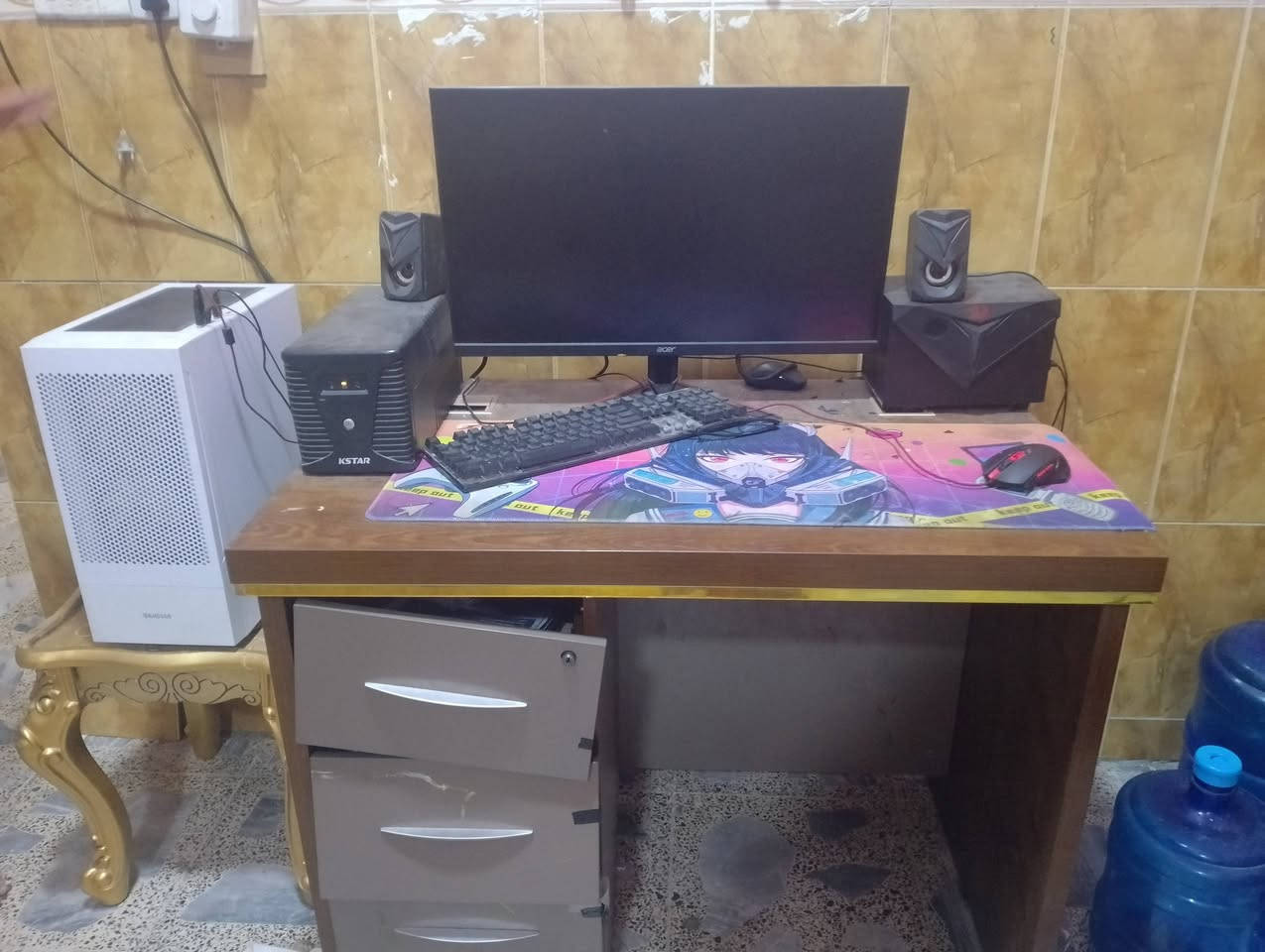 للبيع • ديكور مكتب