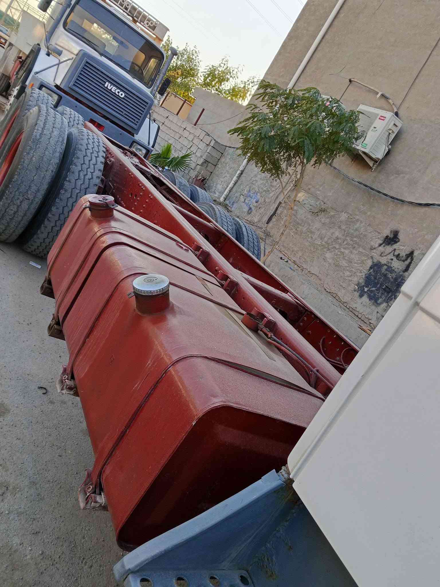 سلام عليكم مارجلس محرك افيكو كير فلر مجموعه ابو طير تايرات نص عمر موديل 1995حديث سنويه ابسمي سياره جاهزه رقم الهاتف ***********
