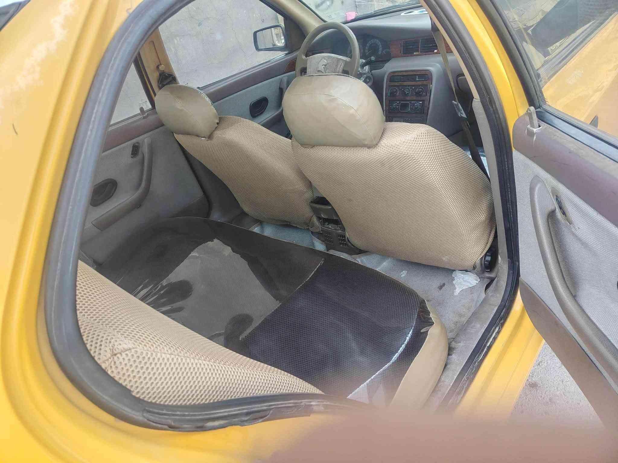 سلام عليكم مرخصت مدير الكروب المحترم
سمندموديل٢٠١٢ السياره خير من الله كير و مكينه وتبريد تتفه 
صدر جديد امامي وخلفي الساره كامله علا آخر حبايه تخم تاير جديد اوياله مصبوقه حراري تحويل مباشر السياره بسمي والله شاهد ماًمشتقله تكسي ابد مال بلبيت 
مكاني البياع الشرطه الخامسه ***********
السعر ٣٩ وبيهه مجال وأسف علااطاله تحياتي
