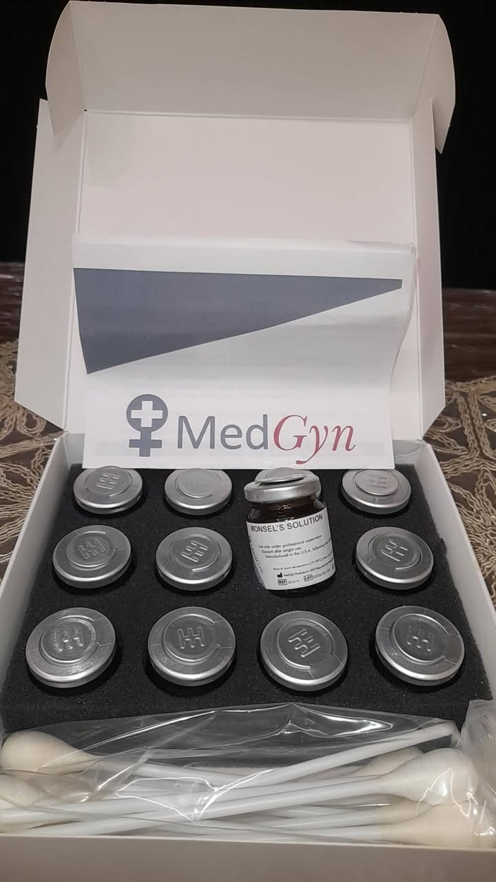 � ✨ عاد ليتوفر لدى مكتب سما الطب | Sama Medical ✨
🩺 MedGyn® Monsel’s Solution 12% 🇺🇸

نُعلن عن توفر Monsel’s Solution 12% من شركة MedGyn الأمريكية، أحد أكثر المنتجات اعتمادًا في عيادات ومراكز أمراض النساء والتوليد للمساعدة في تحقيق الإرقاء (Hemostasis) والسيطرة على النزف البسيط بعد الإجراءات النسائية.

🔹 التركيز: 12% Ferric Subsulfate Solution
🔹 بلد المنشأ: الولايات المتحدة الأمريكية 🇺🇸
🔹 الشركة المصنعة: MedGyn Products, Inc.

يستخدم للمساعدة في السيطرة على النزف بعد:
✔️ Cervical Biopsy (خزعة عنق الرحم)
✔️ LEEP Procedures
✔️ Polypectomy (إزالة الزوائد اللحمية)
✔️ والإجراءات النسائية البسيطة الأخرى.

مميزات المنتج:
✅ فعالية عالية في تحقيق الإرقاء الموضعي.
✅ Kit متكامل يضم عبوة Monsel’s Solution مع أعواد تطبيق معقمة وجاهزة للاستخدام.
✅ جودة أمريكية موثوقة من شركة رائدة في مجال مستلزمات أمراض النساء والتوليد.
✅ خيار مثالي للعيادات والمستشفيات التي تبحث عن أداء موثوق وسهولة في الاستخدام.

📦 متوفر الآن لدى مكتب سما الطب
📞 للاستفسار والطلبات، يرجى التواصل معنا***********او ***********
