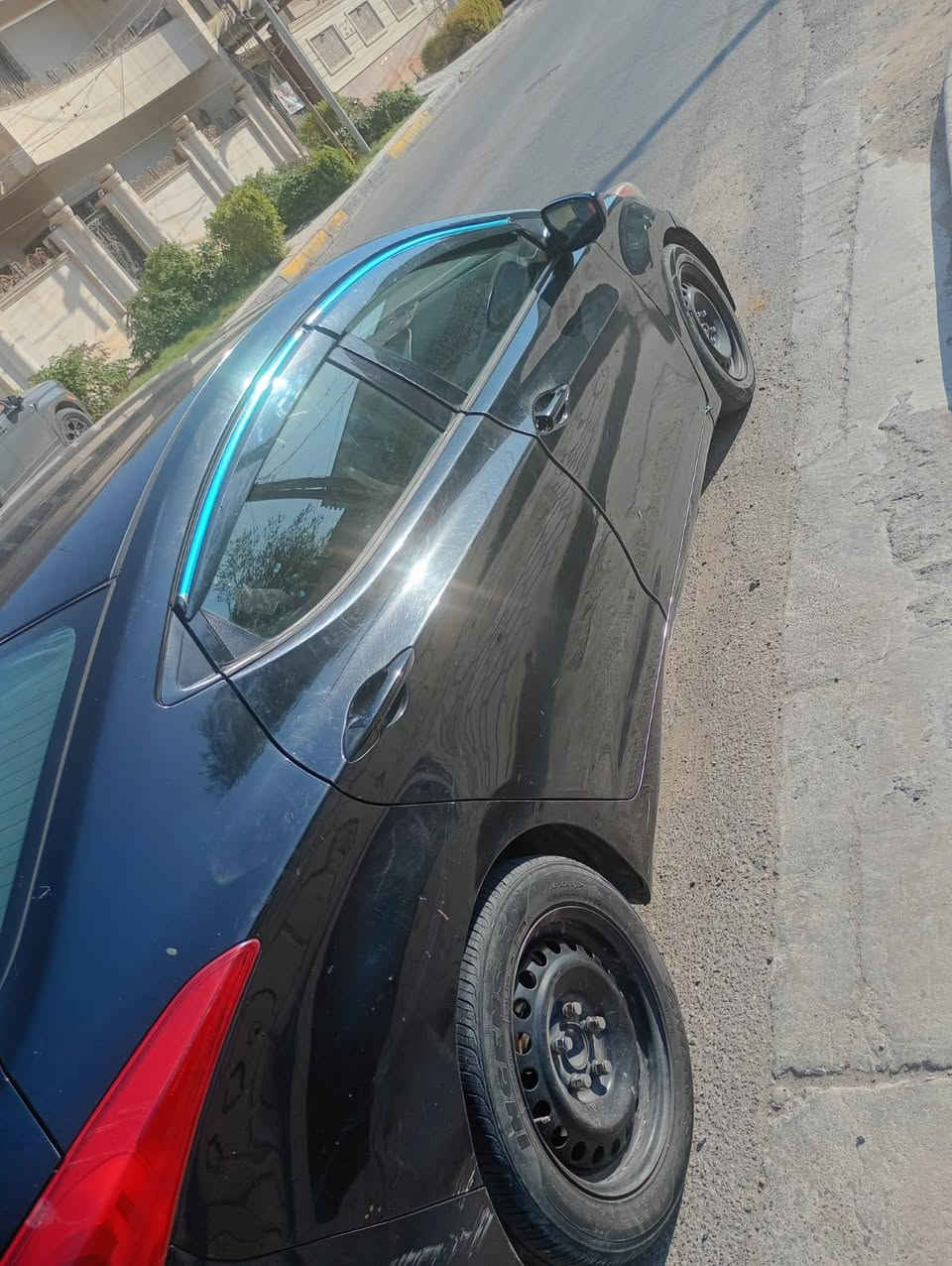 النترا ٢٠١٣ للبيع فقط
باب سايق وجاملغ جهه سايق امبدلات 
والباب الصدر بيه حار وبيه بارد ب اكثر من مكان
كير ومكينه مكفولات 
تحويل ثاني يوم 
مكاني كربلاء رقم بابل
السعر 90 وبيه مجال  
استفسار ***********
