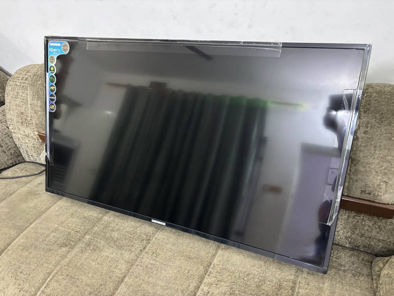 السلام عليكم بلازمه سامسونك قياس 43
نت فول مواصفات 4k استخدام جدا  قليل 

العنوان بغداد م الصدر السعر قفل 210

***********
